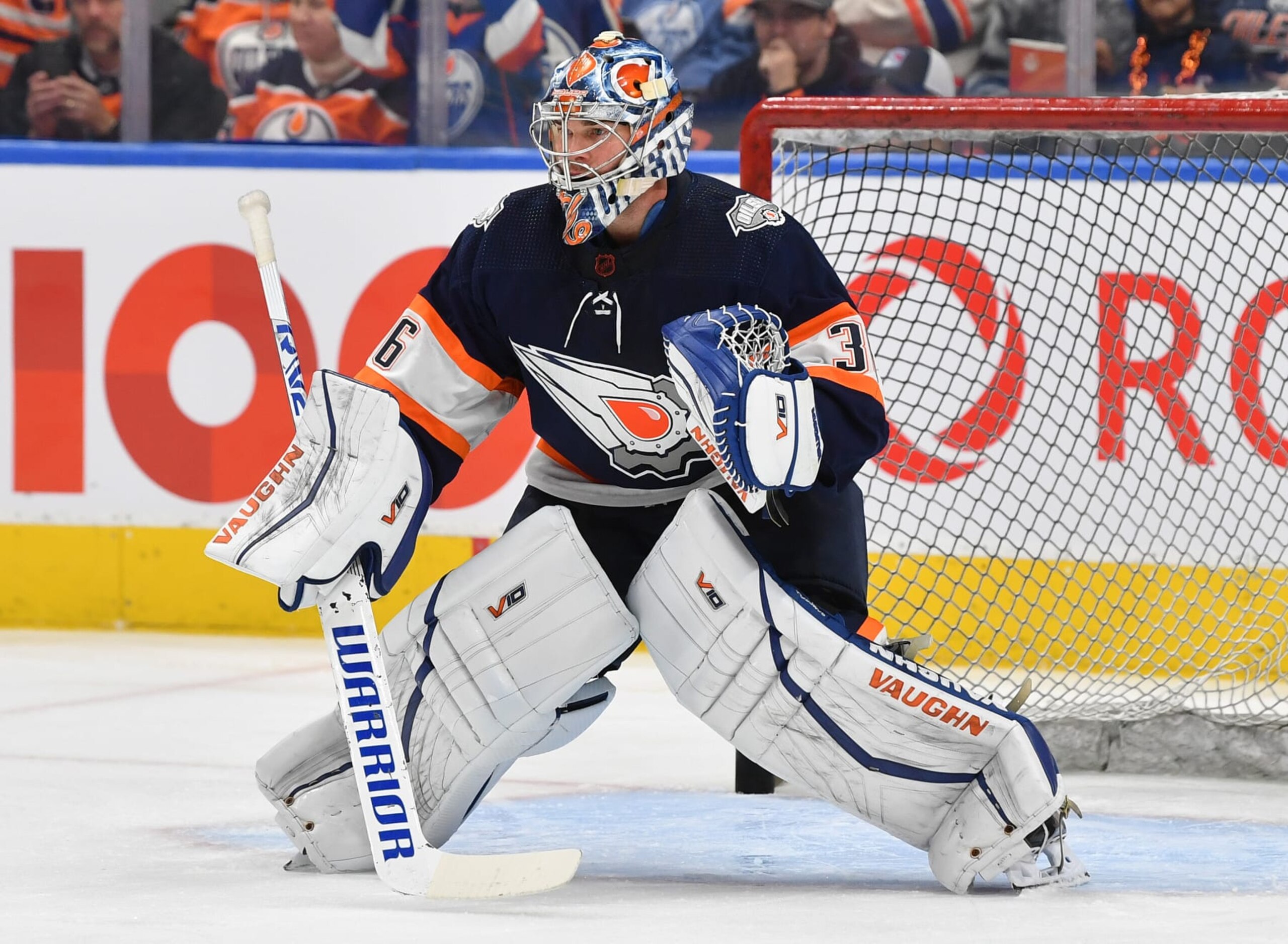 EDMONTON, CANADA - NOVEMBER 16: Jack Campbell #36 of the Edmonton Oilers watches the play during warm up before the game against the Los Angeles Kings on November 16, 2022 at Rogers Place in Edmonton, Alberta, Canada. (Photo by Andy Devlin/NHLI via Getty Images) EDMONTON, CANADA - NOVEMBER 16: Jack Campbell #36 of the Edmonton Oilers watches the play during warm up before the game against the Los Angeles Kings on November 16, 2022 at Rogers Place in Edmonton, Alberta, Canada. (Photo by Andy Devlin/NHLI via Getty Images)