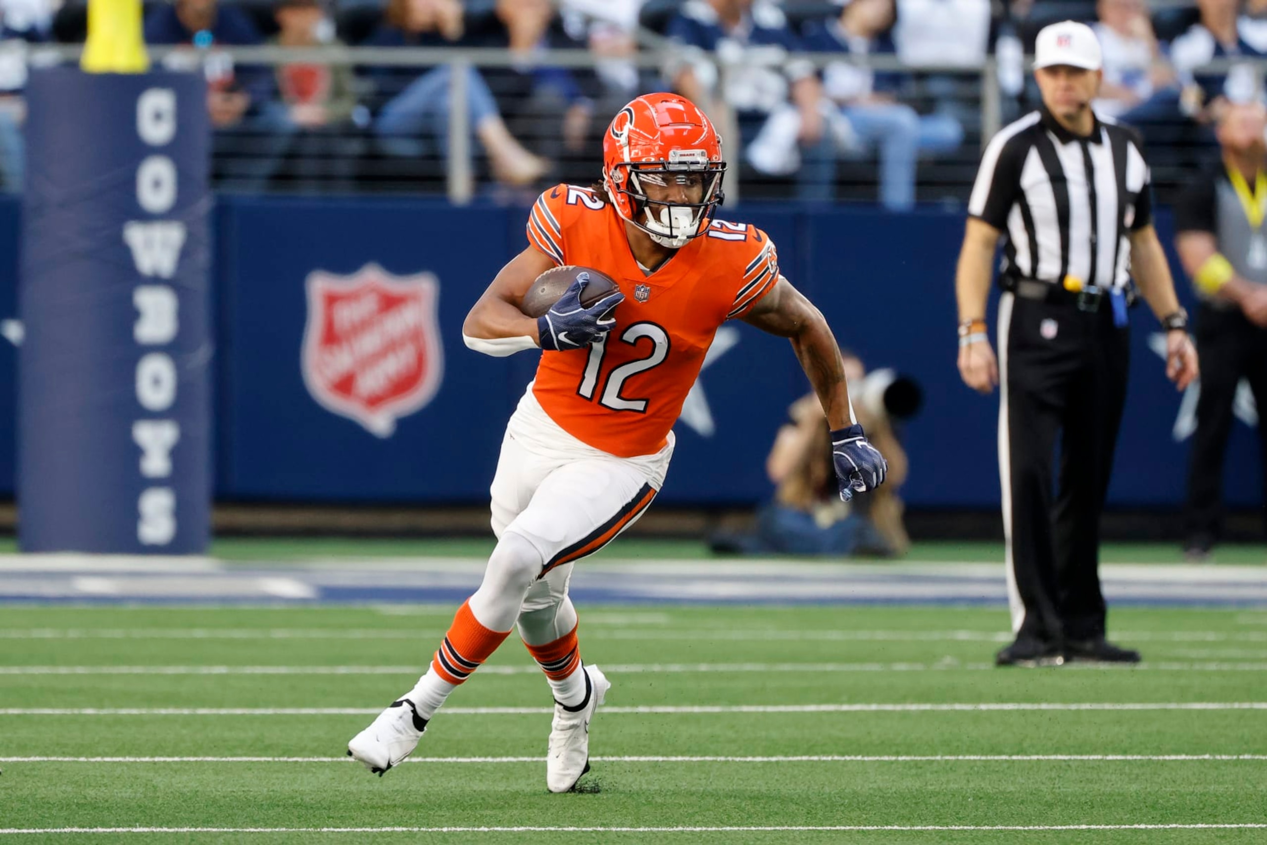 Chicago Bears wide receiver Velus Jones Jr. (12) runs against the Dallas Cowboys during an NFL Football game in Arlington, Texas, Saturday, Oct. 30, 2022. (AP Photo/Michael Ainsworth) Chicago Bears wide receiver Velus Jones Jr. (12) runs against the Dallas Cowboys during an NFL Football game in Arlington, Texas, Saturday, Oct. 30, 2022. (AP Photo/Michael Ainsworth)