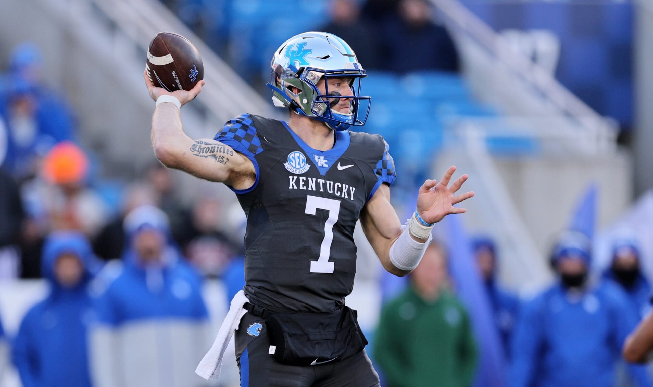 LEXINGTON, KENTUCKY - NOVEMBER 19: Will Levis #7 of the Kentucky Wildcats against the Georgia Bulldogs at Kroger Field on November 19, 2022 in Lexington, Kentucky. (Photo by Andy Lyons/Getty Images)