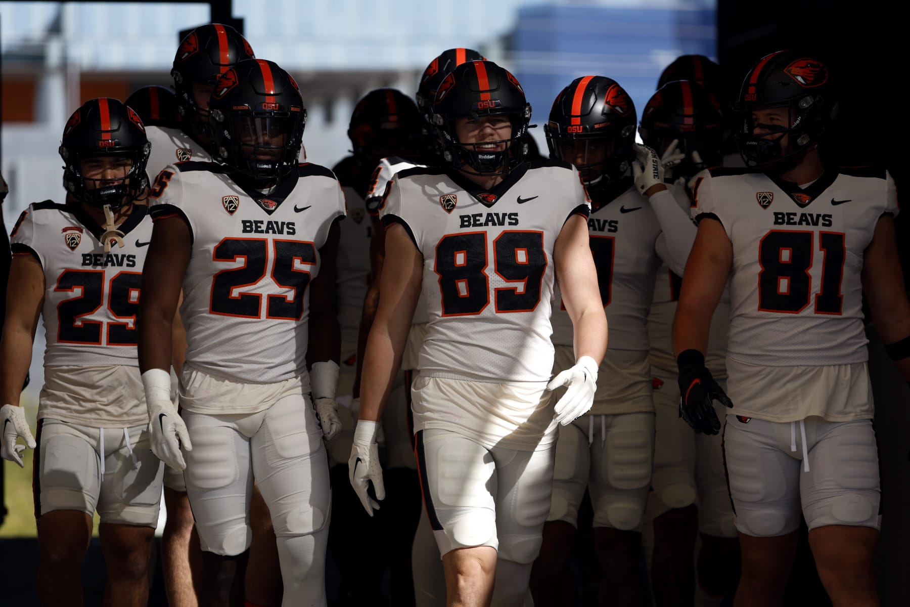TEMPE, ARIZONA - NOVEMBER 19: Tight end Bryce Caufield #89 of the Oregon State Beavers takes the field before the game against the Arizona State Sun Devils at Sun Devil Stadium on November 19, 2022 in Tempe, Arizona. (Photo by Chris Coduto/Getty Images)