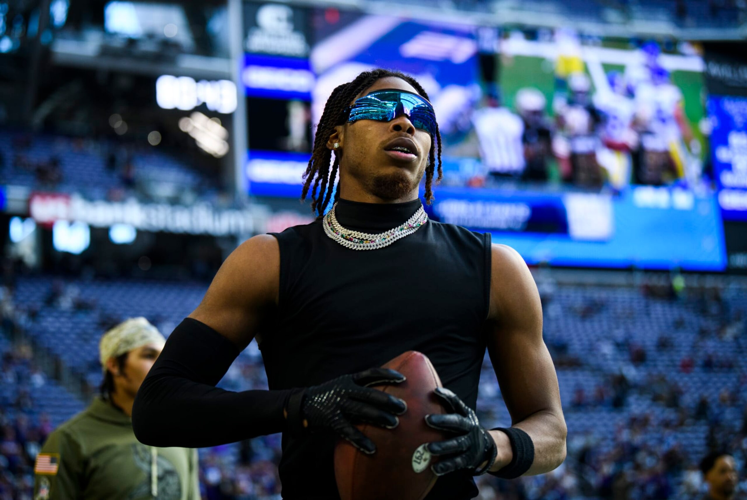 MINNEAPOLIS, MN - NOVEMBER 20: Justin Jefferson #18 of the Minnesota Vikings warms up before the game against the Dallas Cowboys at U.S. Bank Stadium on November 20, 2022 in Minneapolis, Minnesota. (Photo by Stephen Maturen/Getty Images) MINNEAPOLIS, MN - NOVEMBER 20: Justin Jefferson #18 of the Minnesota Vikings warms up before the game against the Dallas Cowboys at U.S. Bank Stadium on November 20, 2022 in Minneapolis, Minnesota. (Photo by Stephen Maturen/Getty Images)