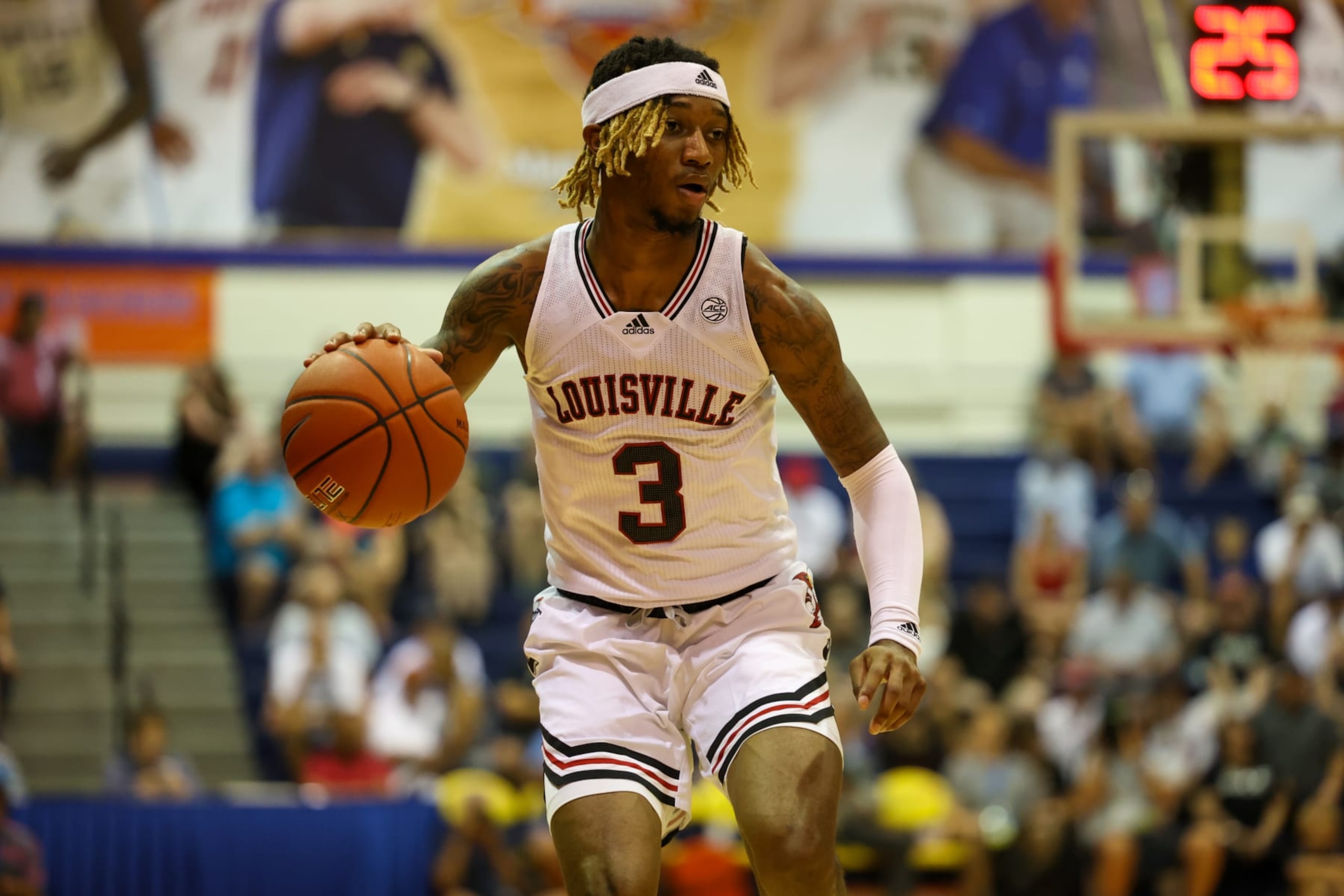 Louisville's El Ellis