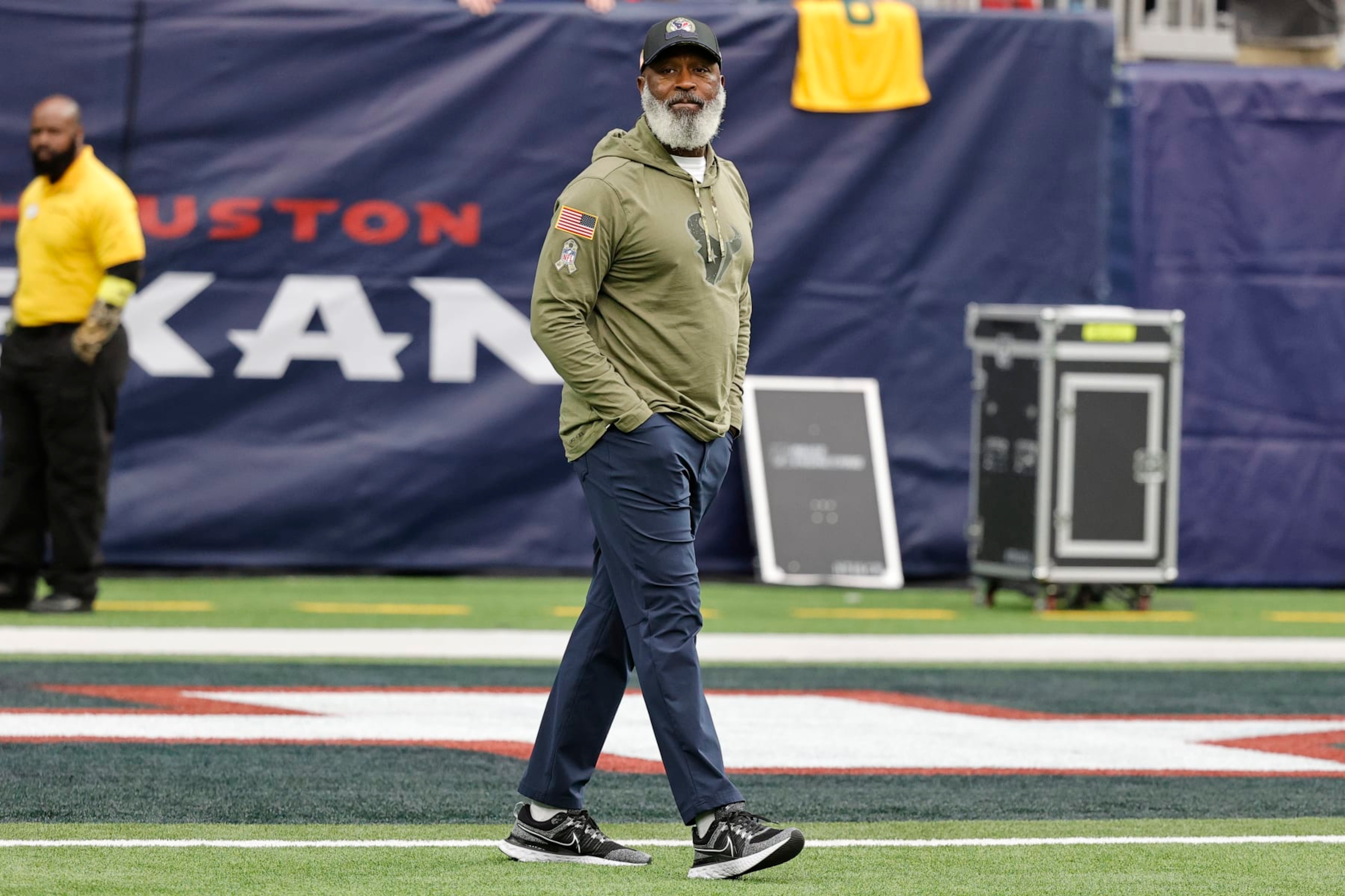 HOUSTON, TEXAS - NOVEMBER 20: Head coach Lovie Smith of the Houston Texans looks on prior to a game against the Washington Commanders at NRG Stadium on November 20, 2022 in Houston, Texas. (Photo by Bob Levey/Getty Images) HOUSTON, TEXAS - NOVEMBER 20: Head coach Lovie Smith of the Houston Texans looks on prior to a game against the Washington Commanders at NRG Stadium on November 20, 2022 in Houston, Texas. (Photo by Bob Levey/Getty Images)