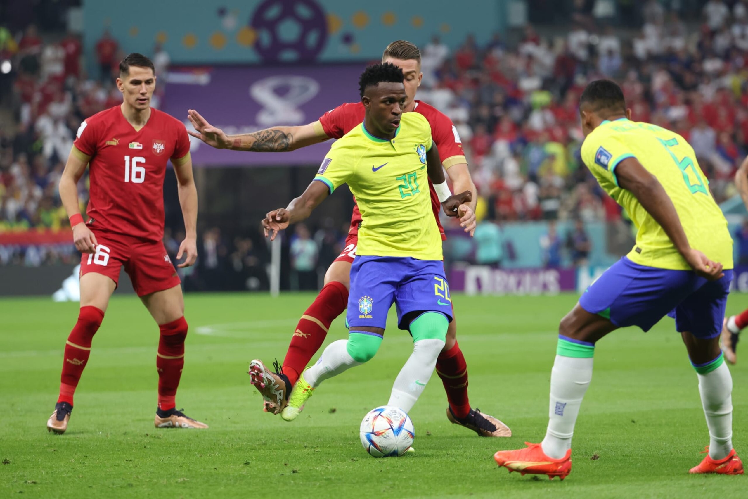 LUSAIL CITY, QATAR - NOVEMBER 24: Vinicius Junior of Brazil during the FIFA World Cup Qatar 2022 Group G match between Brazil and Serbia at Lusail Stadium on November 24, 2022 in Lusail City, Qatar. (Photo by Jean Catuffe/Getty Images) LUSAIL CITY, QATAR - NOVEMBER 24: Vinicius Junior of Brazil during the FIFA World Cup Qatar 2022 Group G match between Brazil and Serbia at Lusail Stadium on November 24, 2022 in Lusail City, Qatar. (Photo by Jean Catuffe/Getty Images)