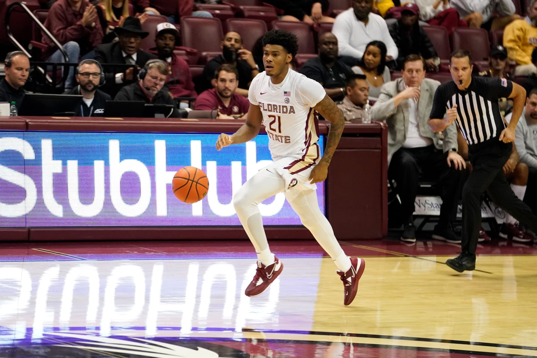 Florida State's Cam'Ron Fletcher