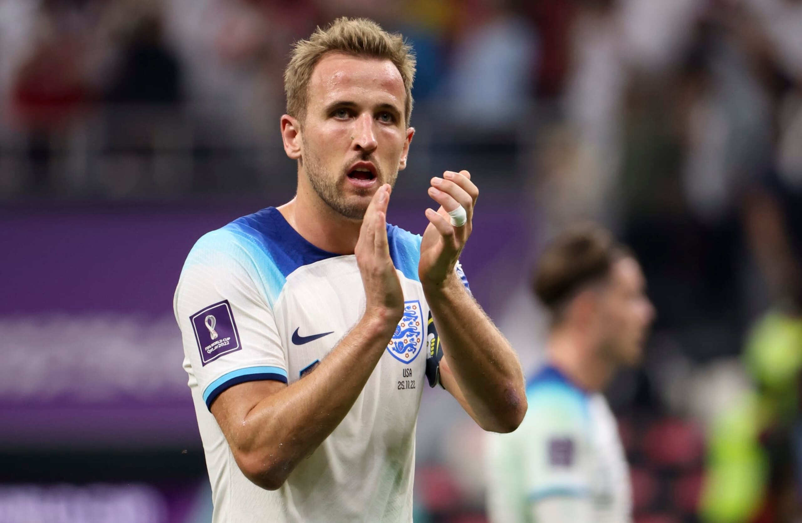 AL KHOR, QATAR - NOVEMBER 25: Harry Kane of England salutes the fans following the FIFA World Cup Qatar 2022 Group B match between England and USA at Al Bayt Stadium on November 25, 2022 in Al Khor, Qatar. (Photo by Jean Catuffe/Getty Images)Harry Maguire of England AL KHOR, QATAR - NOVEMBER 25: Harry Kane of England salutes the fans following the FIFA World Cup Qatar 2022 Group B match between England and USA at Al Bayt Stadium on November 25, 2022 in Al Khor, Qatar. (Photo by Jean Catuffe/Getty Images)Harry Maguire of England