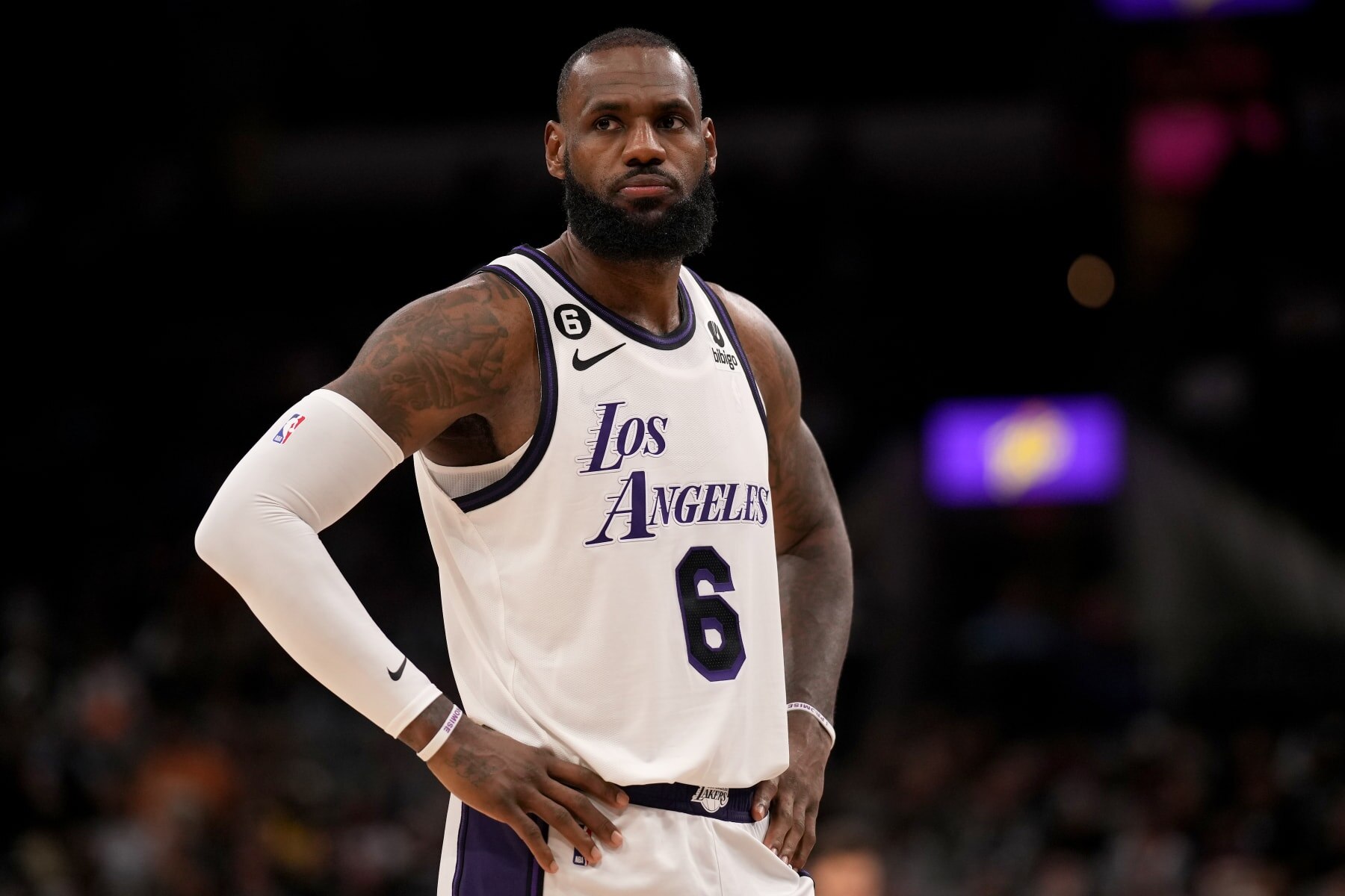 SAN ANTONIO, TX - NOVEMBER 26: LeBron James #6 of the Los Angeles Lakers looks on during the game against the San Antonio Spurs on November 26, 2022 at the AT&T Center in San Antonio, Texas. NOTE TO USER: User expressly acknowledges and agrees that, by downloading and or using this photograph, user is consenting to the terms and conditions of the Getty Images License Agreement. Mandatory Copyright Notice: Copyright 2022 NBAE (Photos by Darren Carroll/NBAE via Getty Images)