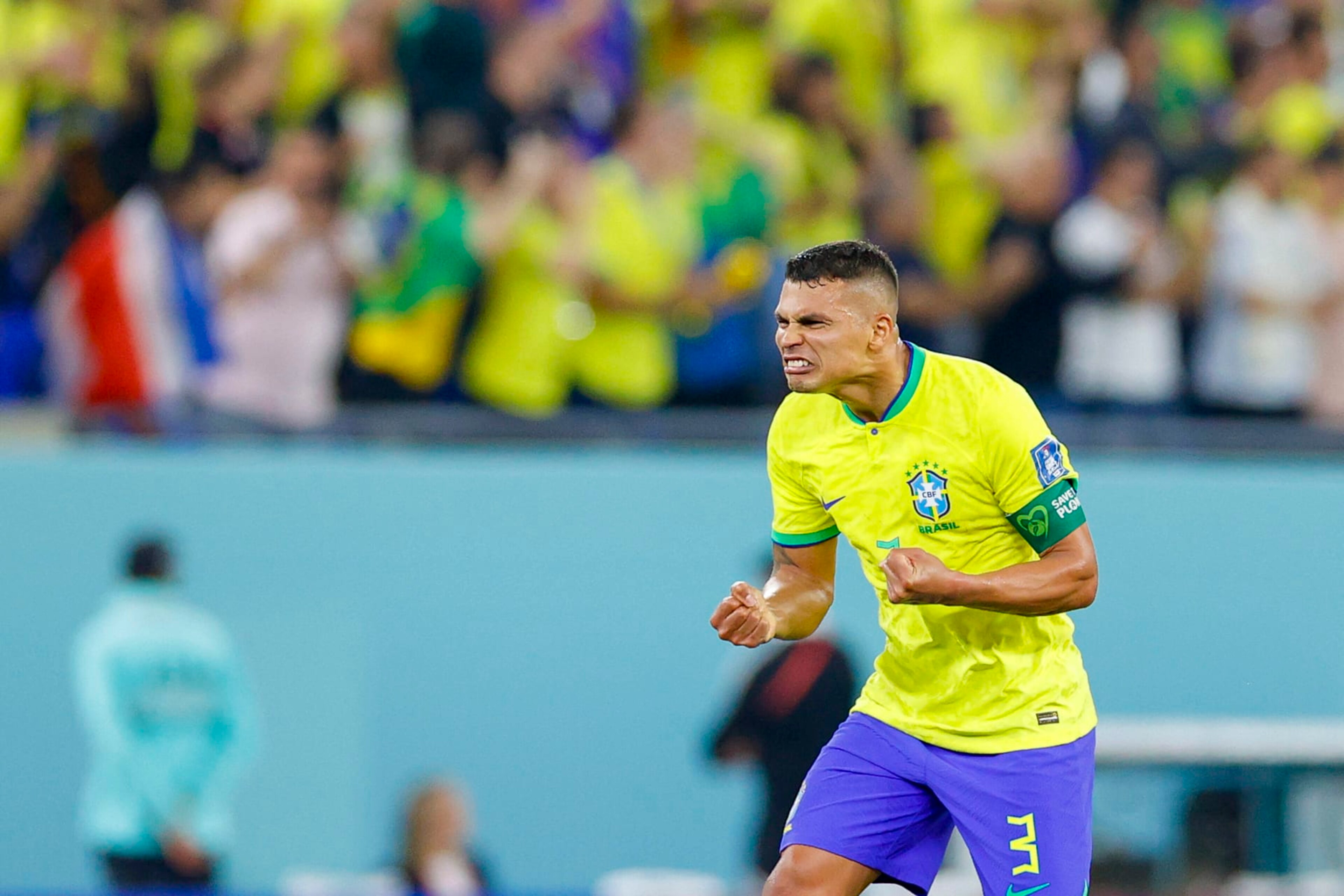 DOHA, QATAR - NOVEMBER 28: Thiago Silva of Brazil Goal celebration, celebrating with his team after Casemiro of Brazil scored the 1:0 during the FIFA World Cup Qatar 2022 Group G match between Brazil and Switzerland at Stadium 974 on November 28, 2022 in Doha, Qatar. (Photo by Matteo Ciambelli/DeFodi Images via Getty Images)