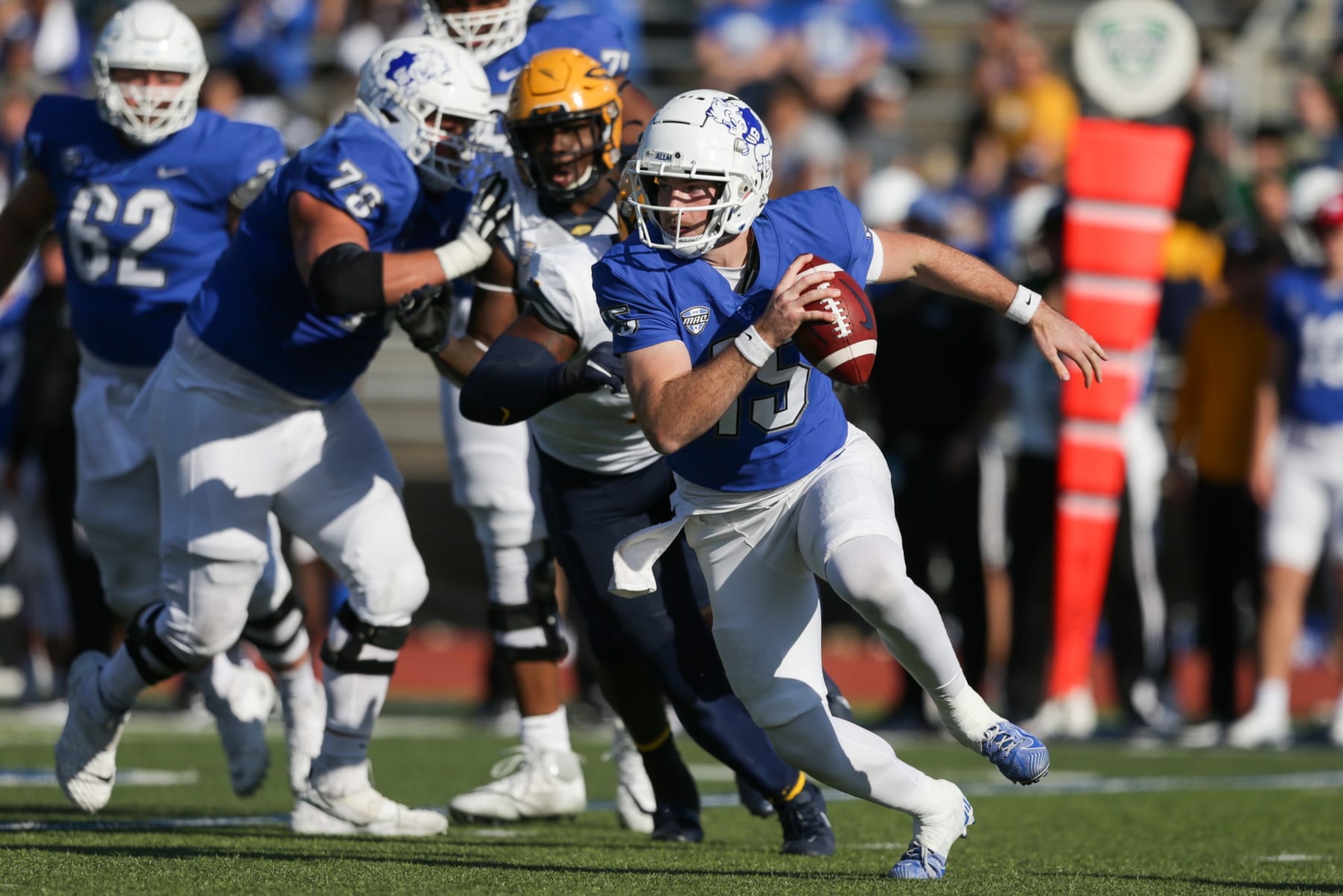 Buffalo Bulls quarterback Cole Snyder