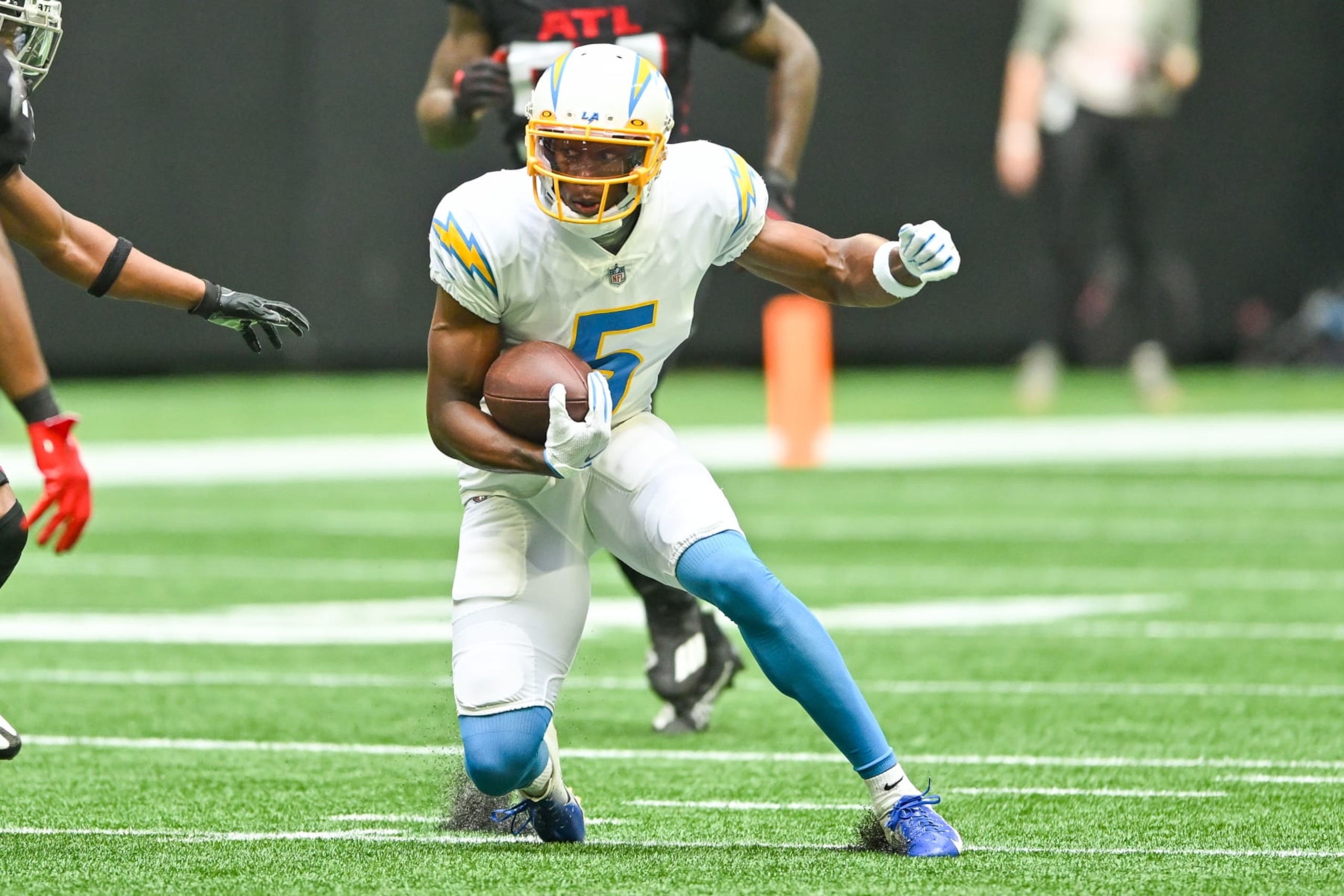 ATLANTA, GA  NOVEMBER 06:  Los Angeles wide receiver Joshua Palmer (5) runs with the ball after a reception during the NFL game between the Los Angeles Chargers and the Atlanta Falcons on November 6th, 2022 at Mercedes-Benz Stadium in Atlanta, GA.  (Photo by Rich von Biberstein/Icon Sportswire via Getty Images)