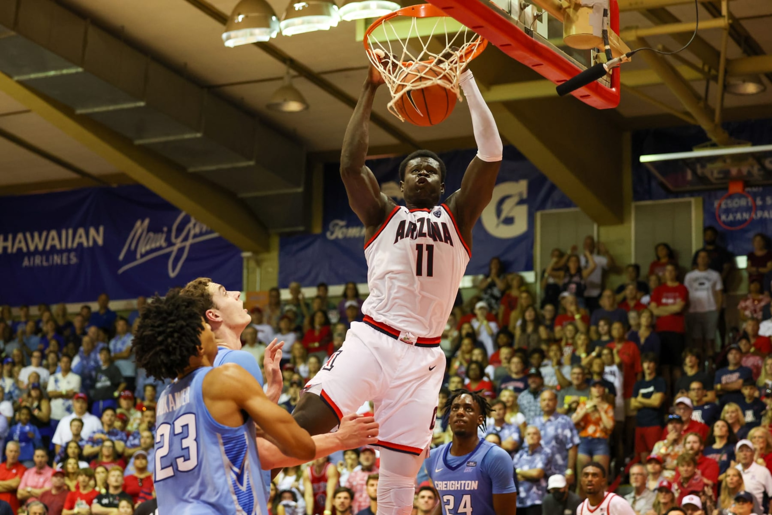LAHAINA, HI - NOVEMBER 23: Oumar Ballo #11 of the Arizona Wildcats dunks the ball in the second half of the game against the Creighton Bluejays during the Maui Invitational at Lahaina Civic Center on November 23, 2022 in Lahaina, Hawaii. (Photo by Darryl Oumi/Getty Images)
