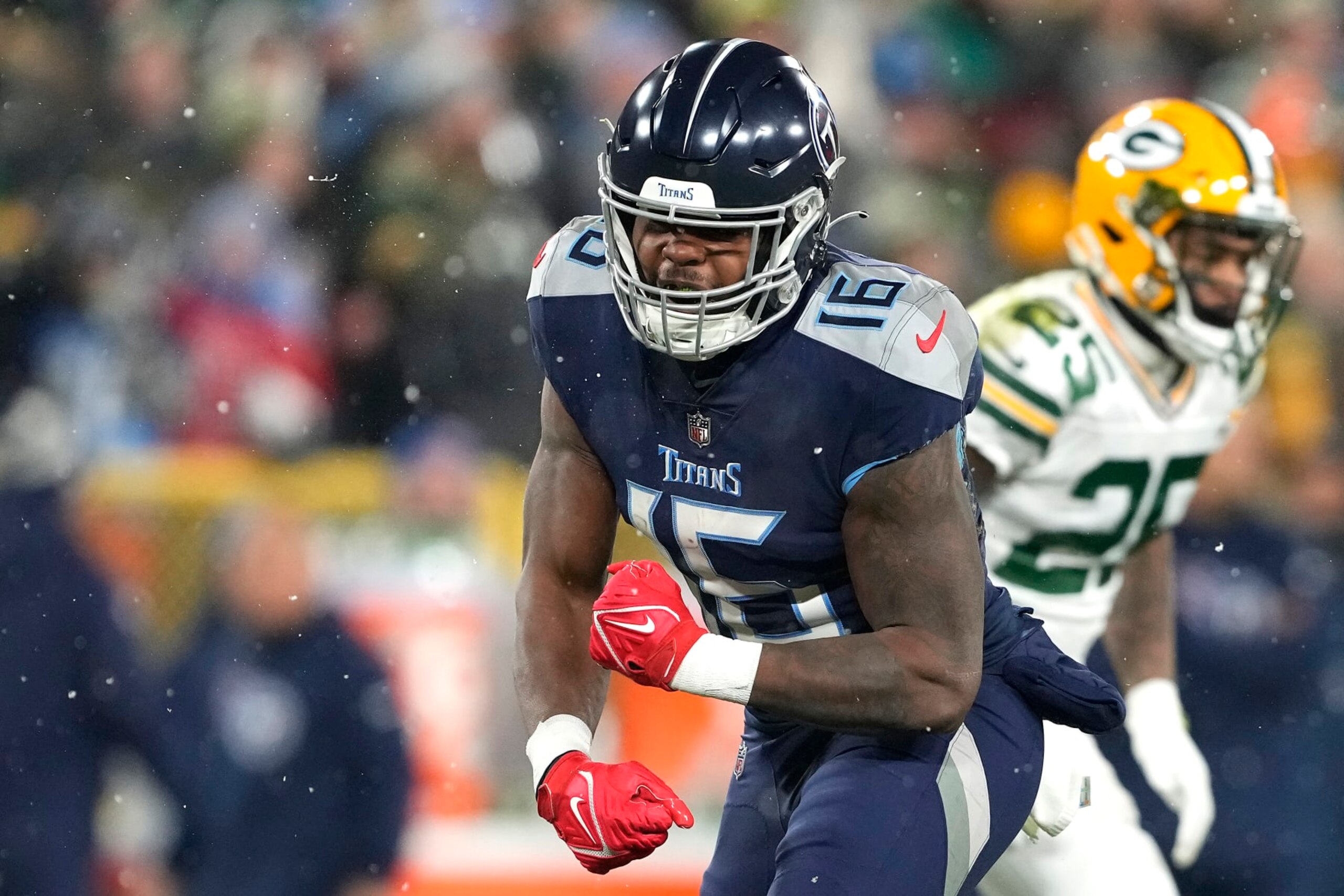 GREEN BAY, WISCONSIN - NOVEMBER 17: Treylon Burks #16 of the Tennessee Titans celebrates a first down reception against the Green Bay Packers during the first quarter in the game at Lambeau Field on November 17, 2022 in Green Bay, Wisconsin. (Photo by Patrick McDermott/Getty Images)