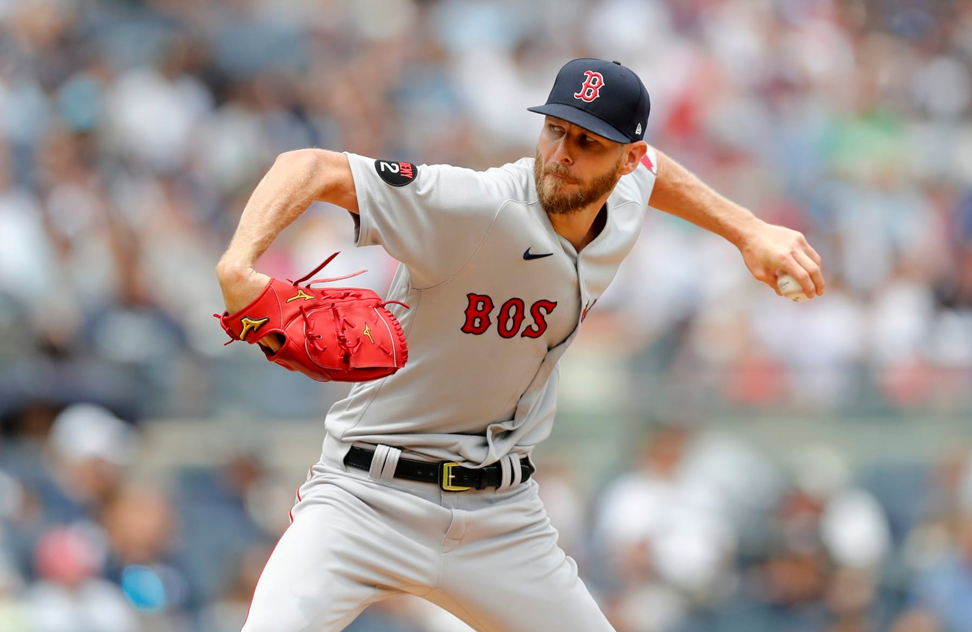 NEW YORK, NEW YORK - JULY 17: (NEW YIRK DAILIES OUT)  Chris Sale #41 of the Boston Red Sox in action against the New York Yankees at Yankee Stadium on July 17, 2022 in New York City. (Photo by Jim McIsaac/Getty Images)