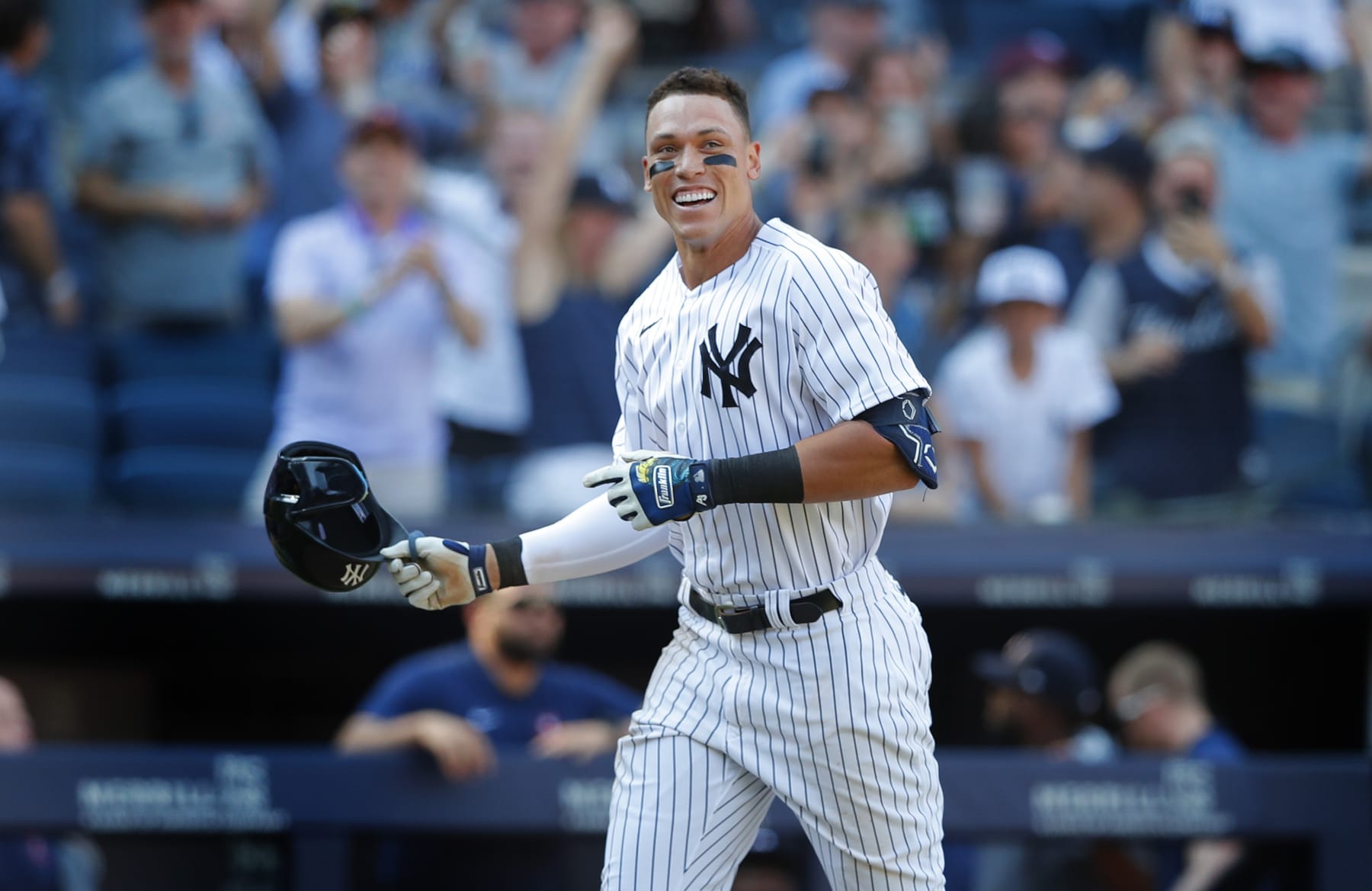New York Yankees right fielder Aaron Judge (99) reacts after his walk-off home run against the Houston Astros during the tenth inning of a baseball game, Sunday, June 26, 2022, in New York. The New York Yankees won 6-3. (AP Photo/Noah K. Murray)