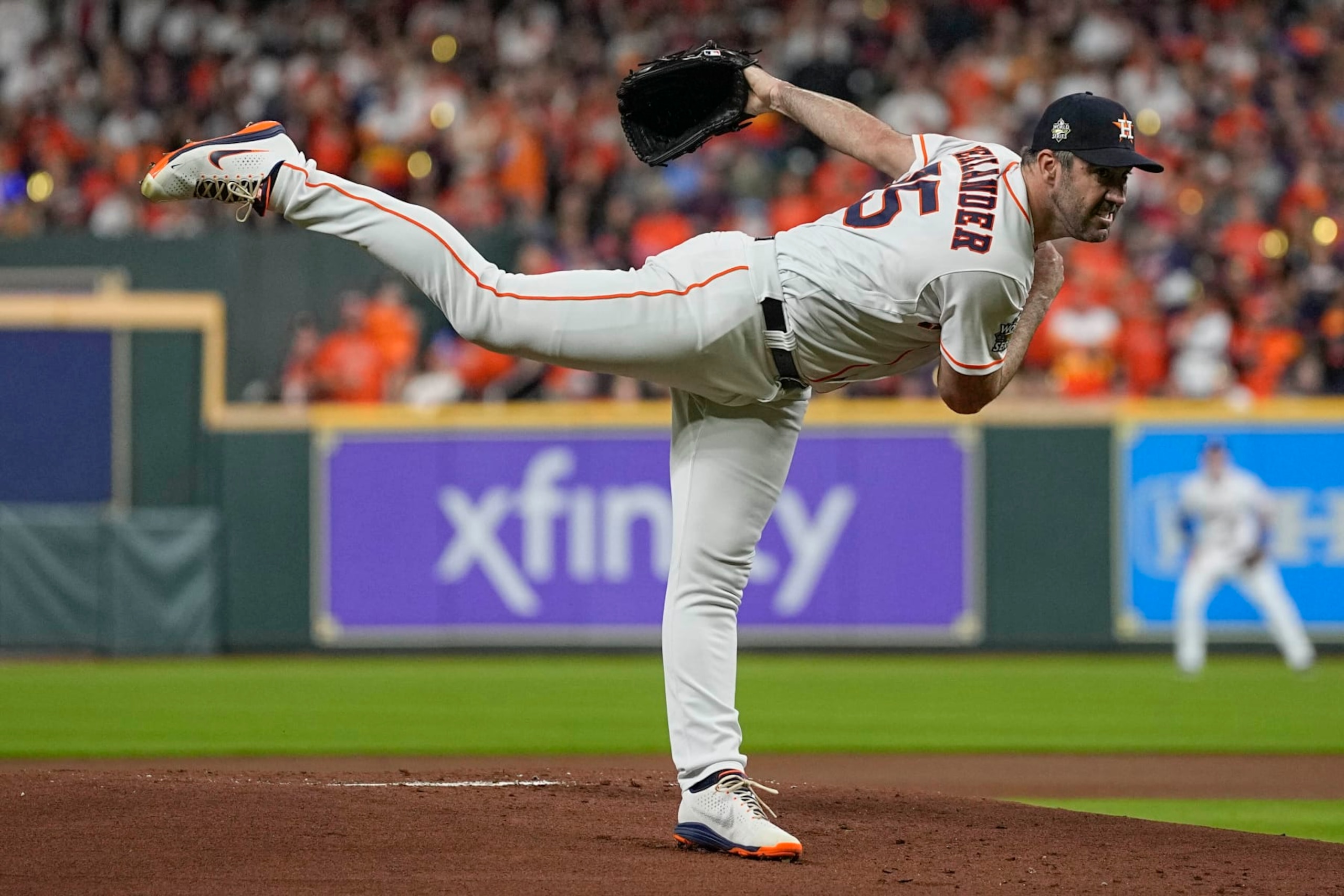 Houston Astros starting pitcher Justin Verlander throws during the first inning in Game 1 of baseball's World Series between the Houston Astros and the Philadelphia Phillies on Friday, Oct. 28, 2022, in Houston. (AP Photo/Eric Gay)