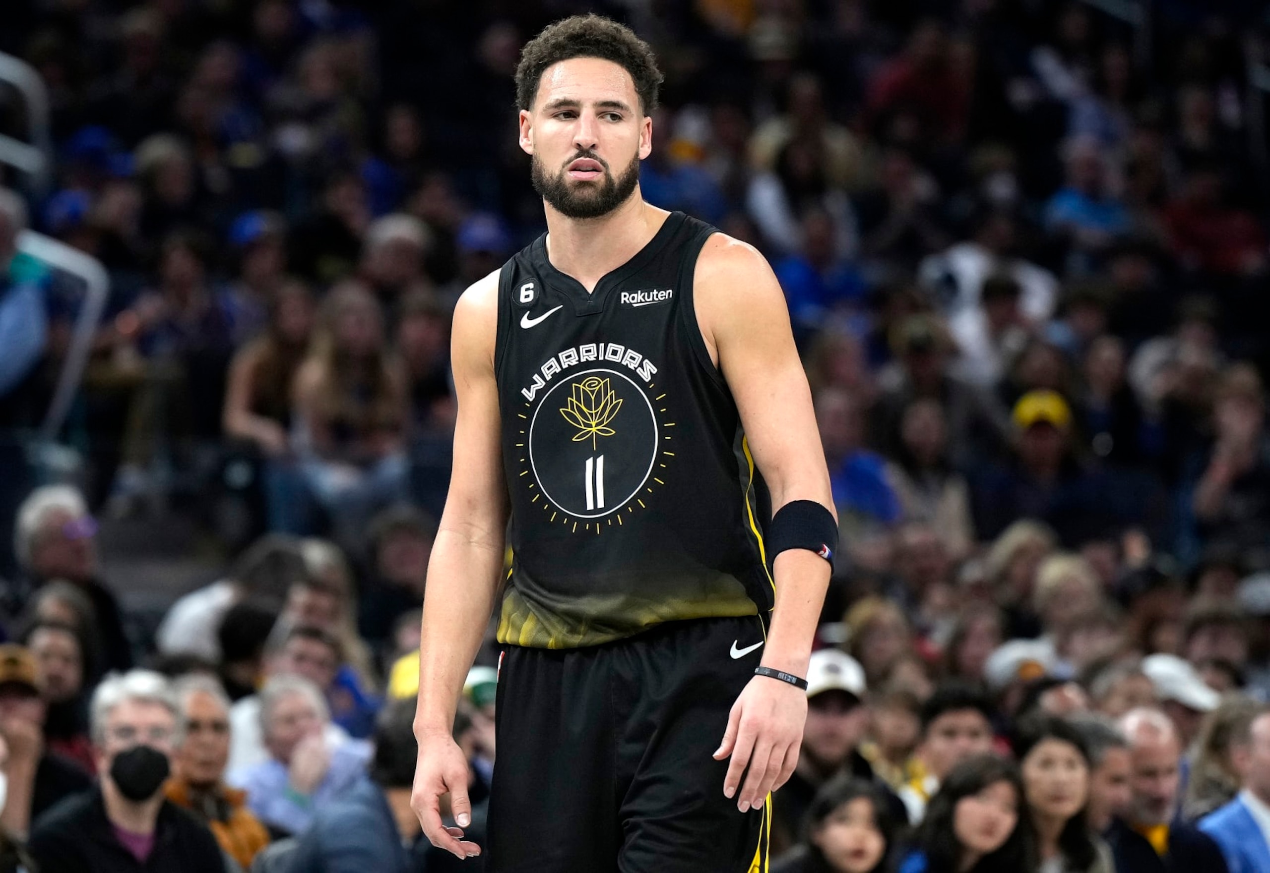 SAN FRANCISCO, CALIFORNIA - NOVEMBER 25: Klay Thompson #11 of the Golden State Warriors looks on against the Utah Jazz during the fourth quarter of an NBA basketball game at Chase Center on November 25, 2022 in San Francisco, California. NOTE TO USER: User expressly acknowledges and agrees that, by downloading and or using this photograph, User is consenting to the terms and conditions of the Getty Images License Agreement. (Photo by Thearon W. Henderson/Getty Images)
