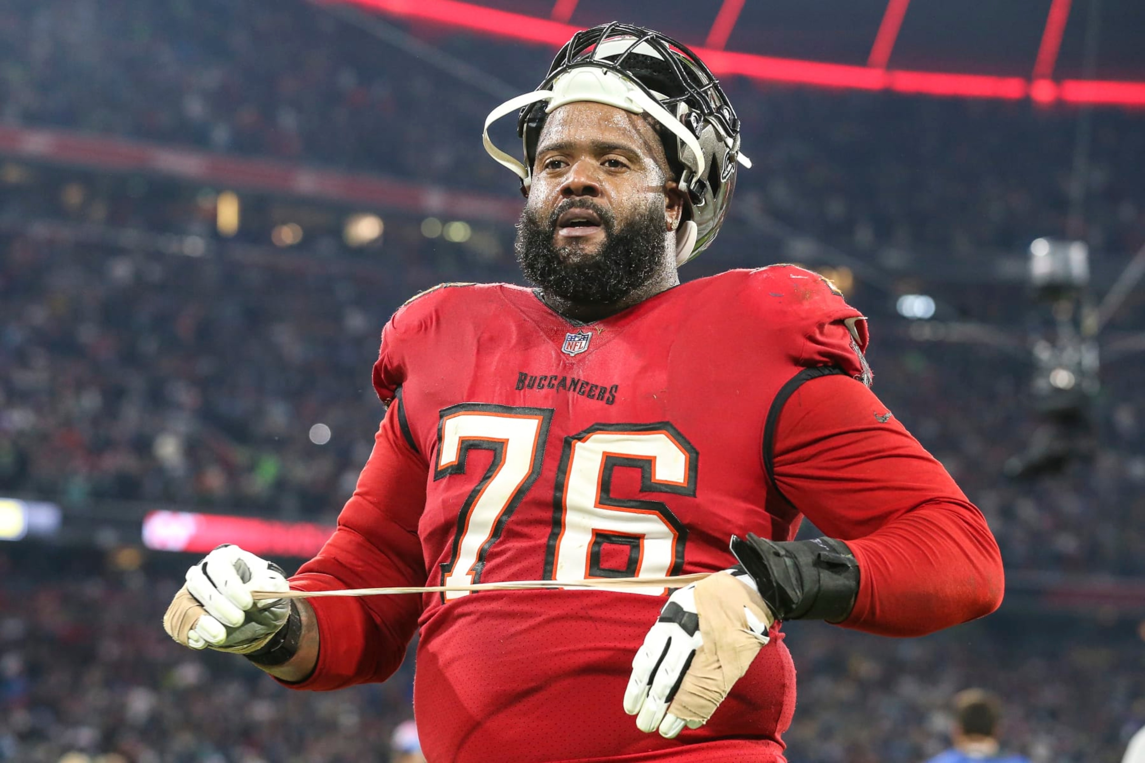 Buccaneers OT Donovan Smith Buccaneers OT Donovan Smith