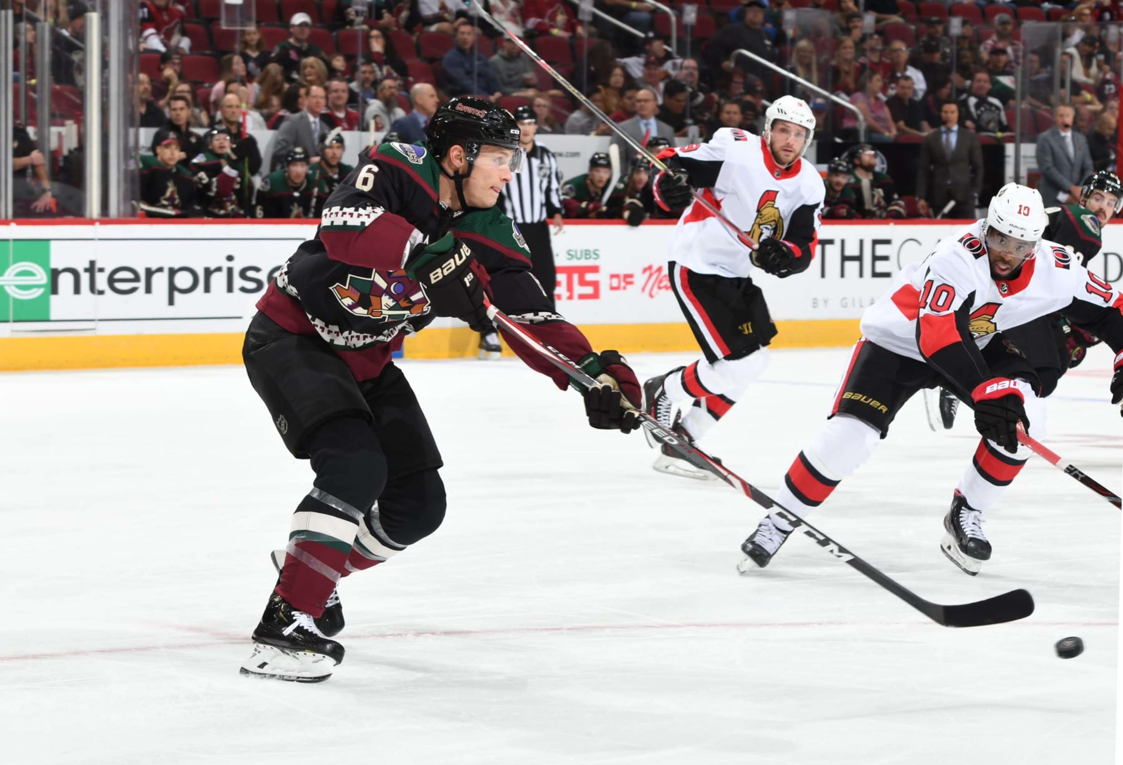 GLENDALE, ARIZONA - OCTOBER 19: Jakob Chychrun #6 of the Arizona Coyotes passes the puck up ice against the Ottawa Senators at Gila River Arena on October 19, 2019 in Glendale, Arizona. (Photo by Norm Hall/NHLI via Getty Images) GLENDALE, ARIZONA - OCTOBER 19: Jakob Chychrun #6 of the Arizona Coyotes passes the puck up ice against the Ottawa Senators at Gila River Arena on October 19, 2019 in Glendale, Arizona. (Photo by Norm Hall/NHLI via Getty Images)