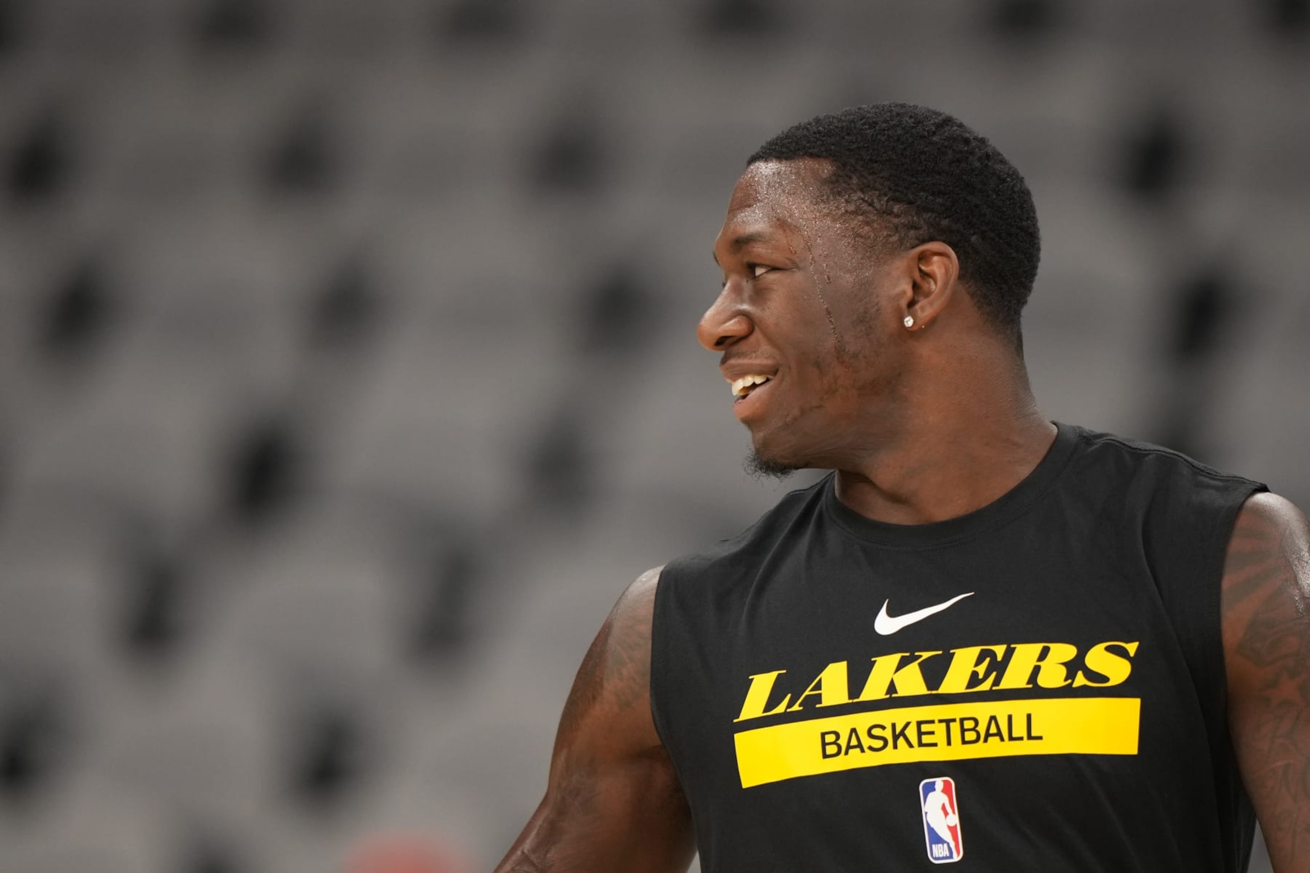 SAN ANTONIO, TX - NOVEMBER 25: Kendrick Nunn #12 of the Los Angeles Lakers warms up before the game against the San Antonio Spurs on November 25, 2022 at the AT&T Center in San Antonio, Texas. NOTE TO USER: User expressly acknowledges and agrees that, by downloading and or using this photograph, user is consenting to the terms and conditions of the Getty Images License Agreement. Mandatory Copyright Notice: Copyright 2022 NBAE (Photos by Darren Carroll/NBAE via Getty Images)