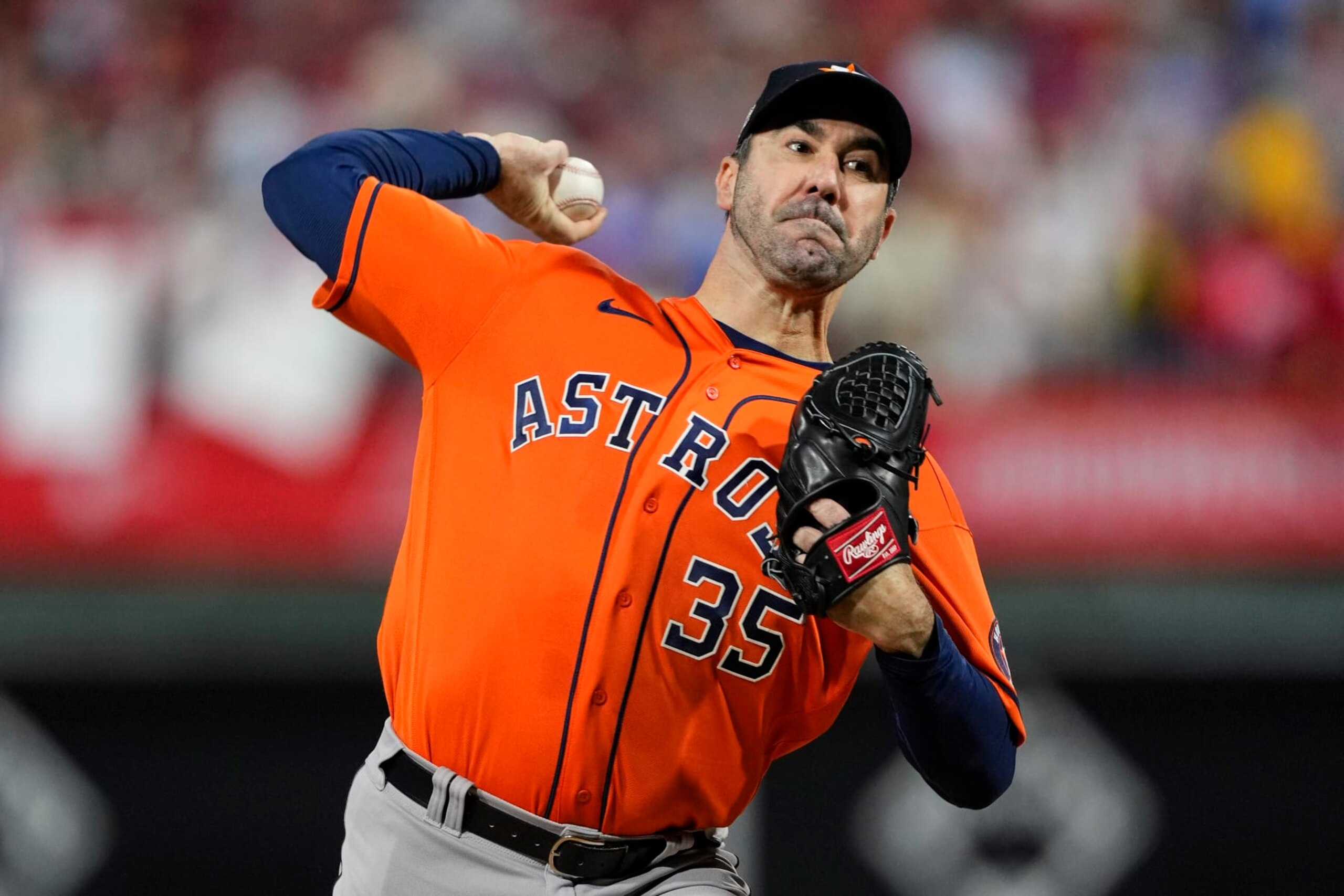 Houston Astros starting pitcher Justin Verlander throws against the Philadelphia Phillies during the first inning in Game 5 of baseball's World Series between the Houston Astros and the Philadelphia Phillies on Thursday, Nov. 3, 2022, in Philadelphia. (AP Photo/Matt Slocum)