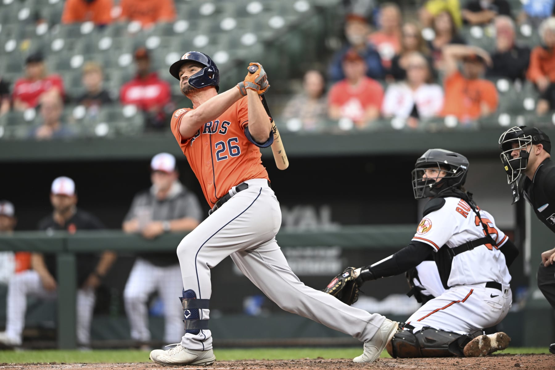 Houston Astros' Trey Mancini at bat in a baseball game, Sunday, Sept. 25, 2022, in Baltimore. (AP Photo/Gail Burton)
