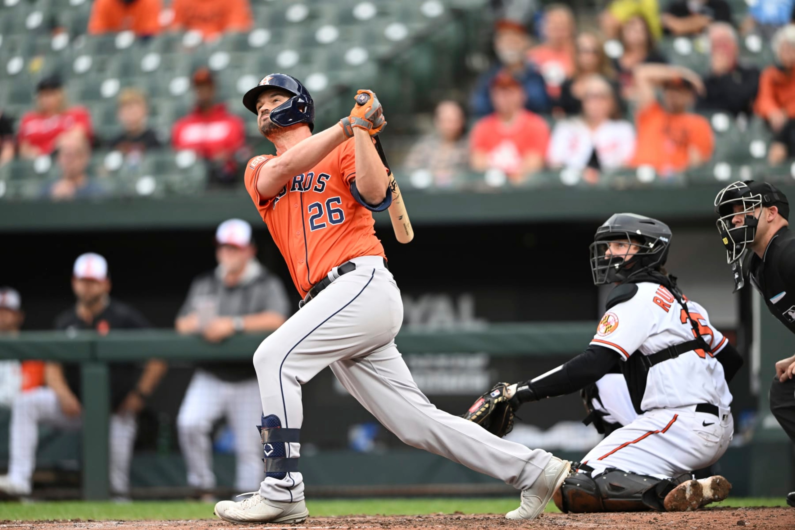 Houston Astros' Trey Mancini at bat in a baseball game, Sunday, Sept. 25, 2022, in Baltimore. (AP Photo/Gail Burton)