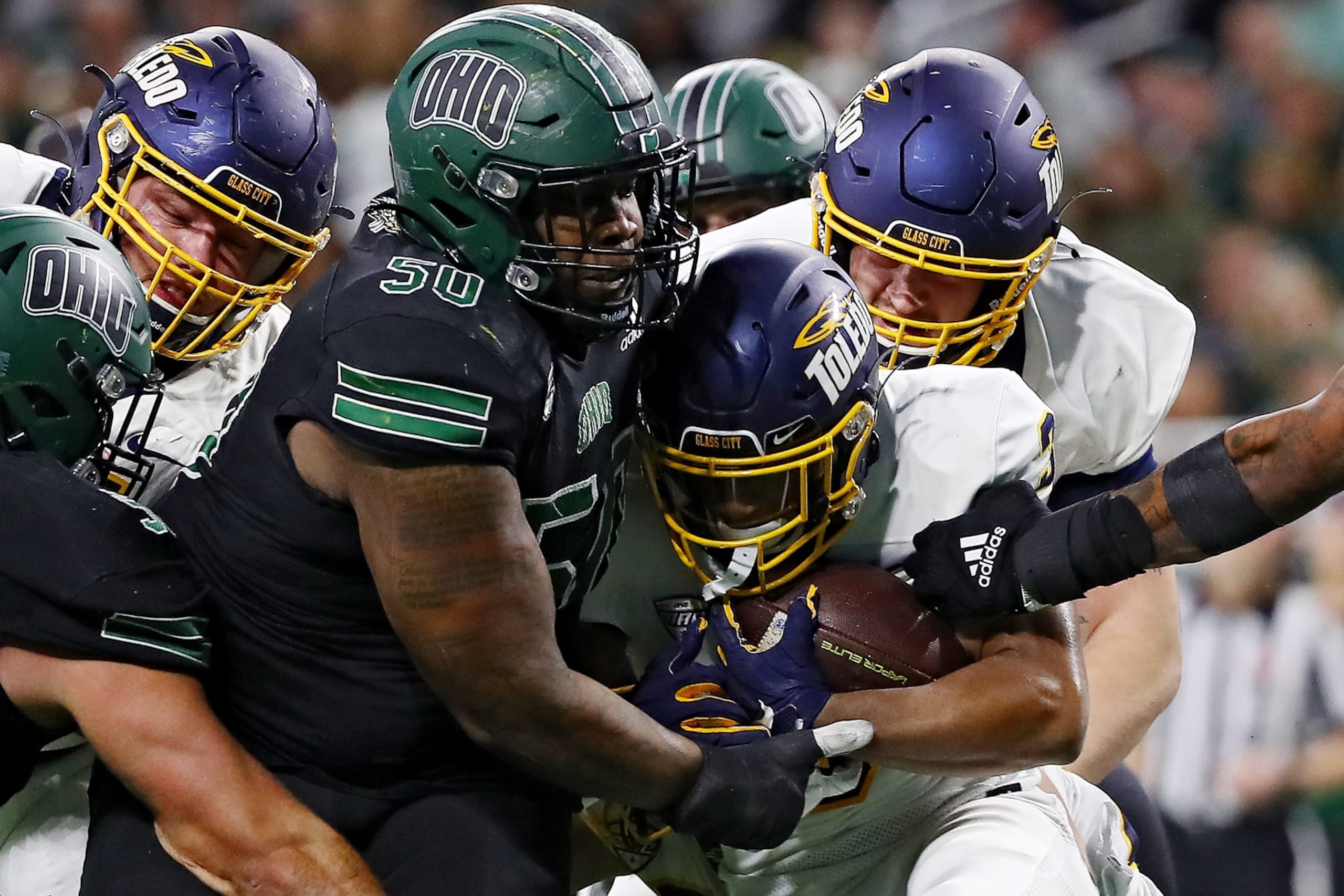 Toledo and Ohio battle in a low-scoring MAC Championship Game.