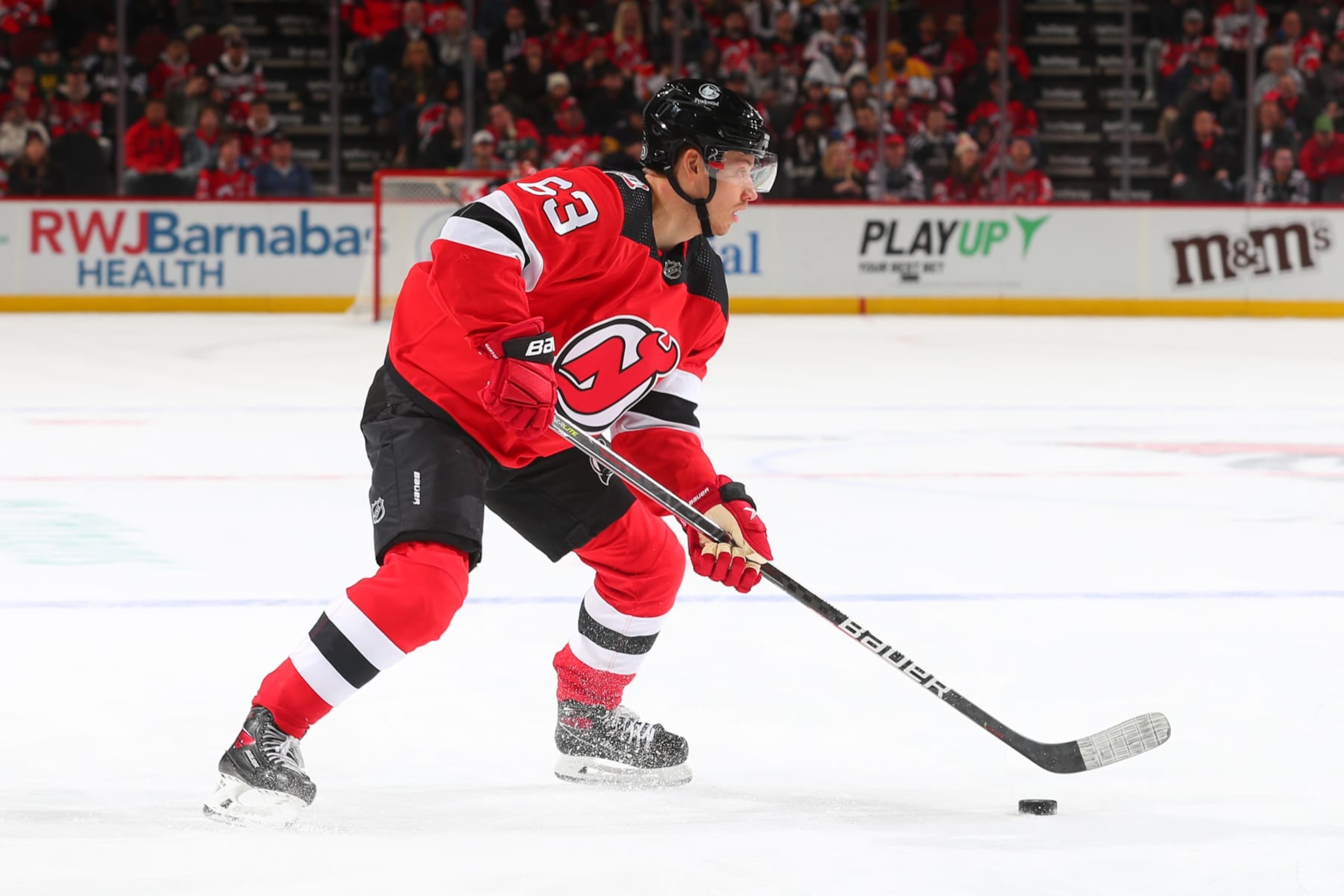 New Jersey Devils winger Jesper Bratt.