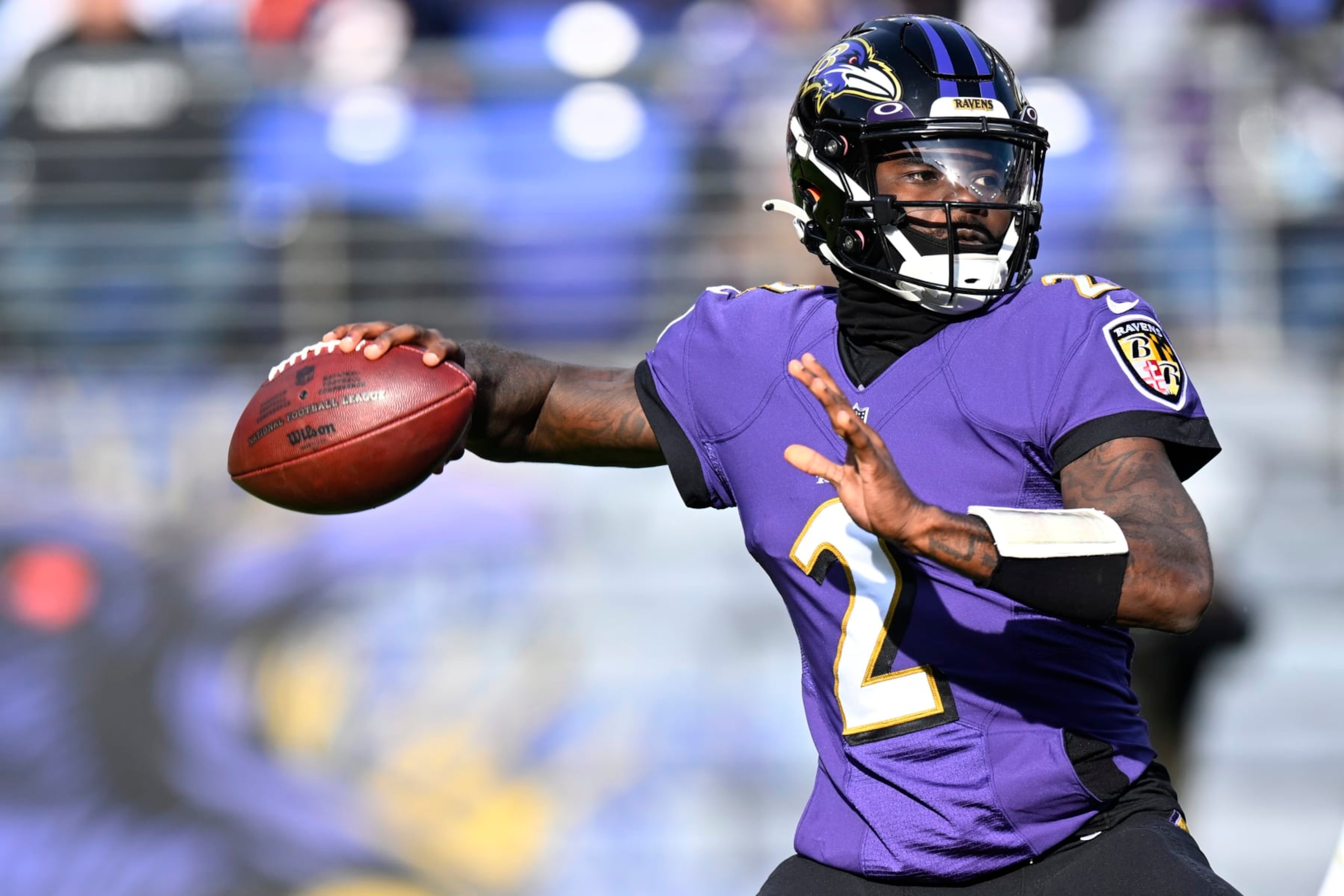 BALTIMORE, MARYLAND - DECEMBER 04: Tyler Huntley #2 of the Baltimore Ravens throws a pass against the Denver Broncos during the second quarter at M&T Bank Stadium on December 04, 2022 in Baltimore, Maryland. (Photo by Greg Fiume/Getty Images) BALTIMORE, MARYLAND - DECEMBER 04: Tyler Huntley #2 of the Baltimore Ravens throws a pass against the Denver Broncos during the second quarter at M&T Bank Stadium on December 04, 2022 in Baltimore, Maryland. (Photo by Greg Fiume/Getty Images)