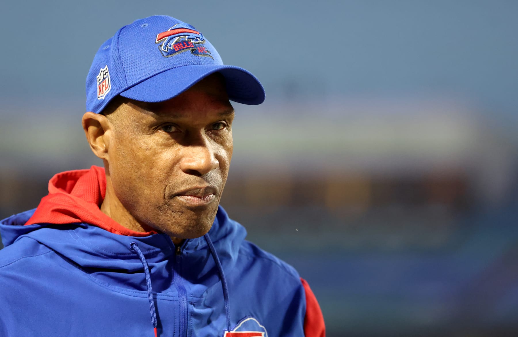 ORCHARD PARK, NY - OCTOBER 30: Buffalo Bills defensive coordinator Leslie Frazier on the field before a game against the Green Bay Packers at Highmark Stadium on October 30, 2022 in Orchard Park, New York. (Photo by Timothy T Ludwig/Getty Images)