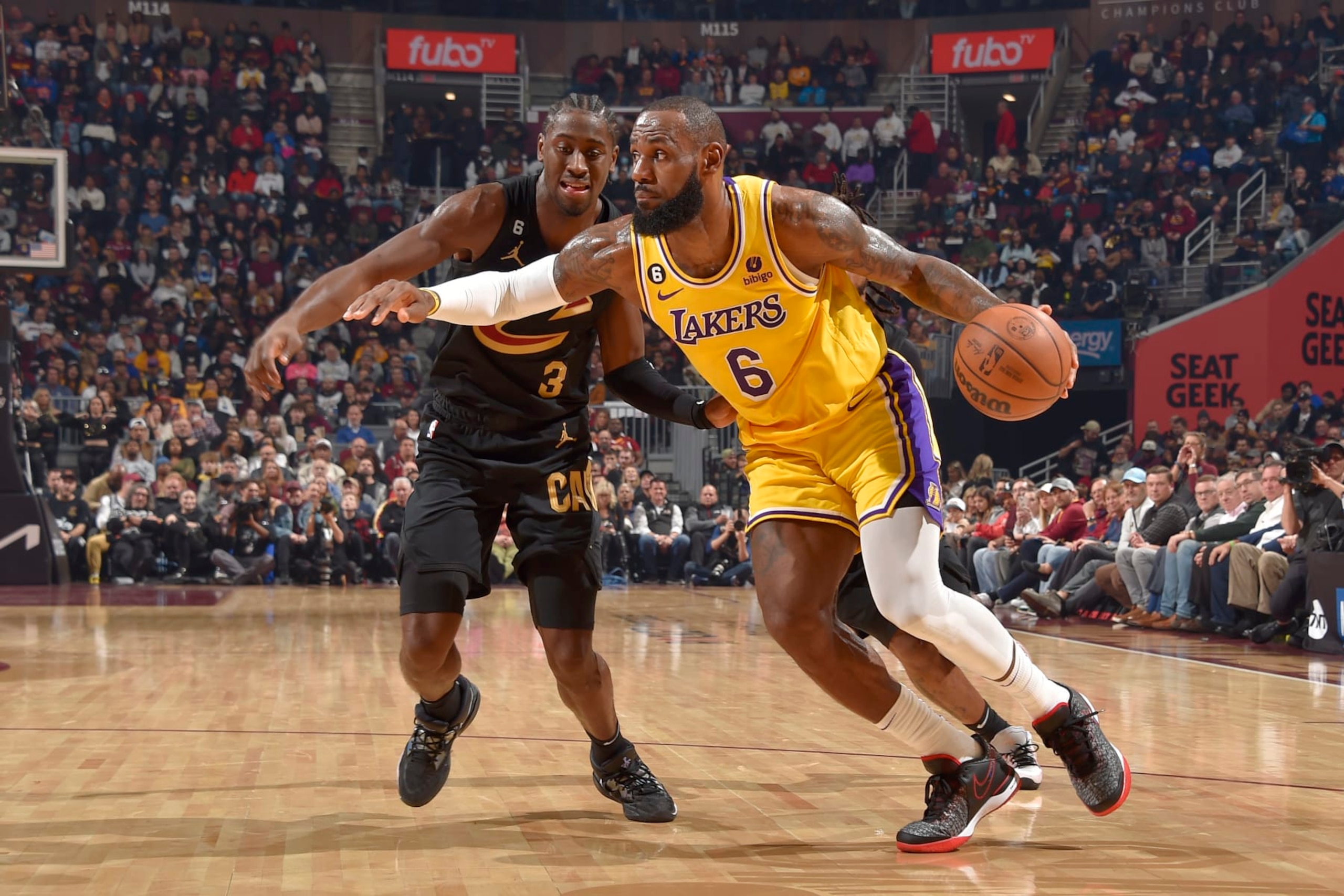 CLEVELAND, OH - DECEMBER 6: LeBron James #6 of the Los Angeles Lakers dribbles the ball during the game against the Cleveland Cavaliers on December 6, 2022 at Rocket Mortgage FieldHouse in Cleveland, Ohio. NOTE TO USER: User expressly acknowledges and agrees that, by downloading and/or using this Photograph, user is consenting to the terms and conditions of the Getty Images License Agreement. Mandatory Copyright Notice: Copyright 2022 NBAE (Photo by David Liam Kyle/NBAE via Getty Images)