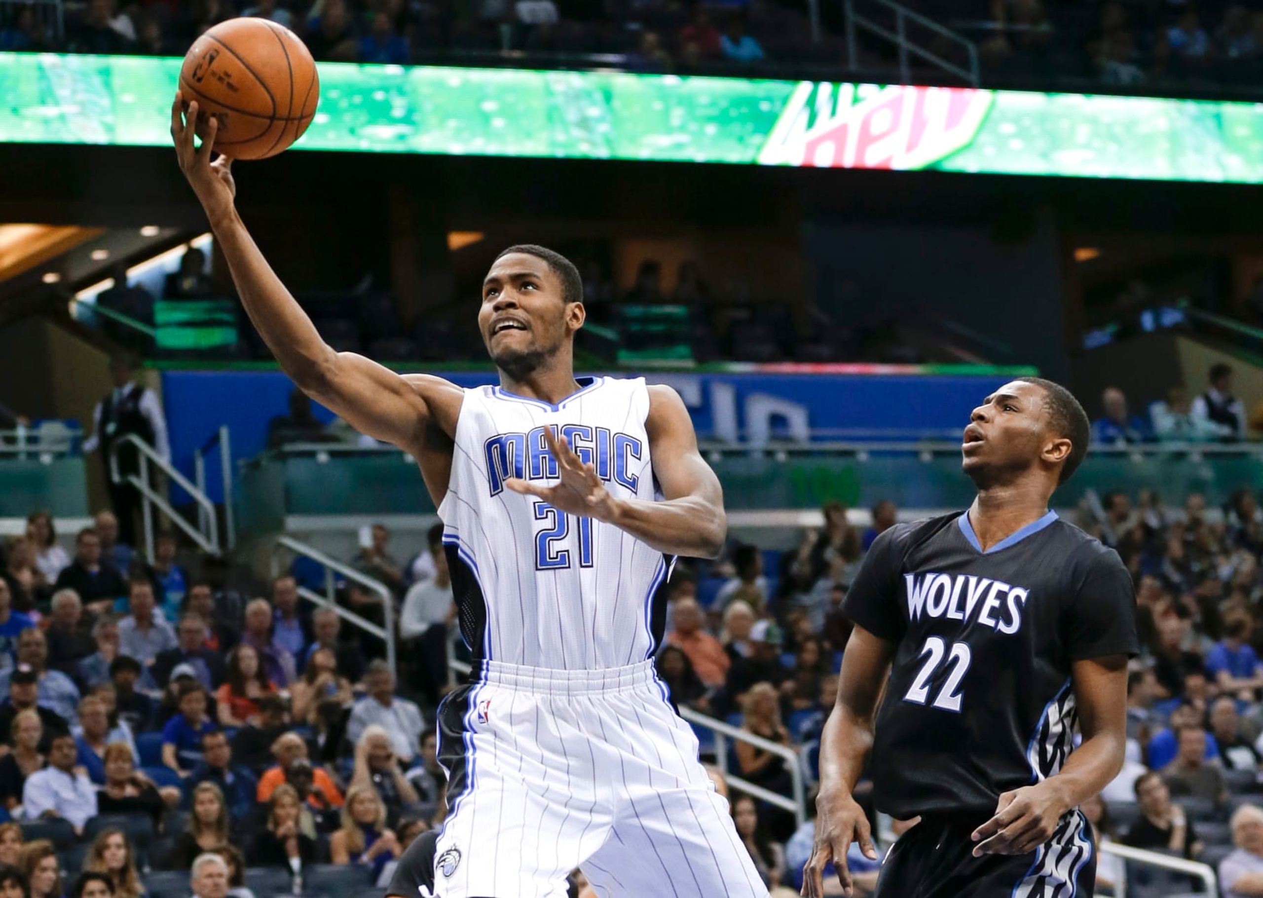Orlando's Maurice Harkless gets past Andrew Wiggins