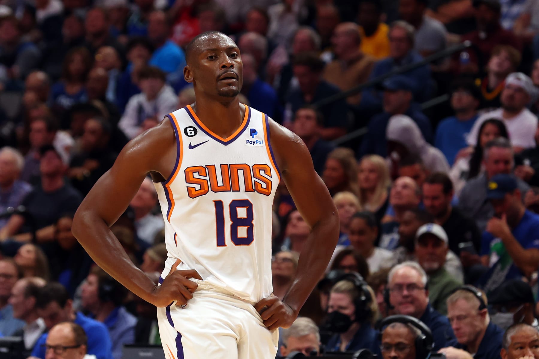 DALLAS, TEXAS - DECEMBER 05: Bismack Biyombo #18 of the Phoenix Suns stands on the court during an NBA game against the Dallas Mavericks at American Airlines Center on December 05, 2022 in Dallas, Texas.  NOTE TO USER: User expressly acknowledges and agrees that, by downloading and/or using this Photograph, user is consenting to the terms and conditions of the Getty Images License Agreement. (Photo by Richard Rodriguez/Getty Images)