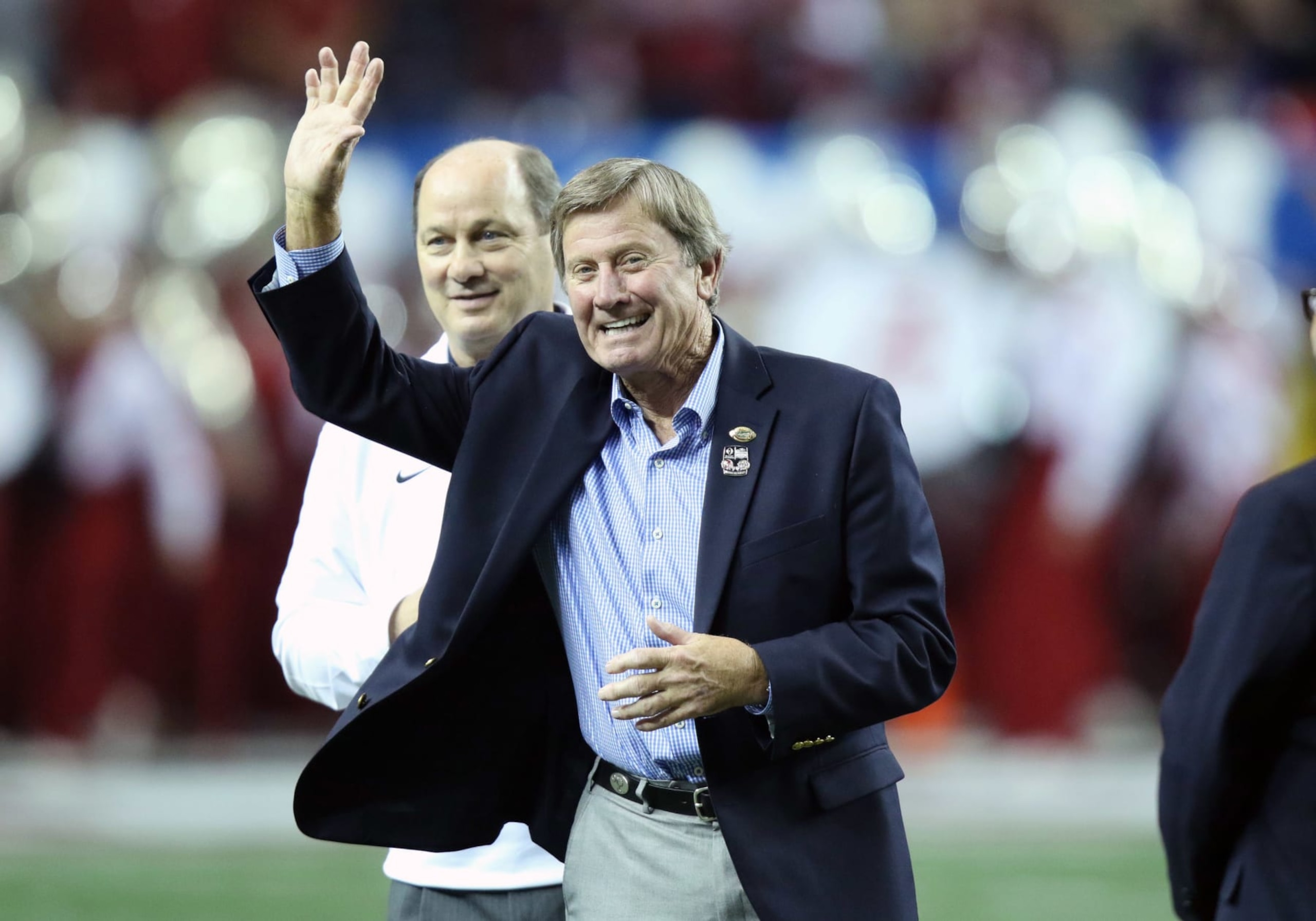ATLANTA, GA - DECEMBER 31: Former Florida and South Carolina head coach Steve Spurrier is recognized during the 2016 Chick-fil-A Peach Bowl between the Alabama Crimson Tide and Washington Huskies on December 31, 2016, at the Georgia Dome in Atlanta, GA. (Photo by Scott Donaldson/Icon Sportswire via Getty Images)