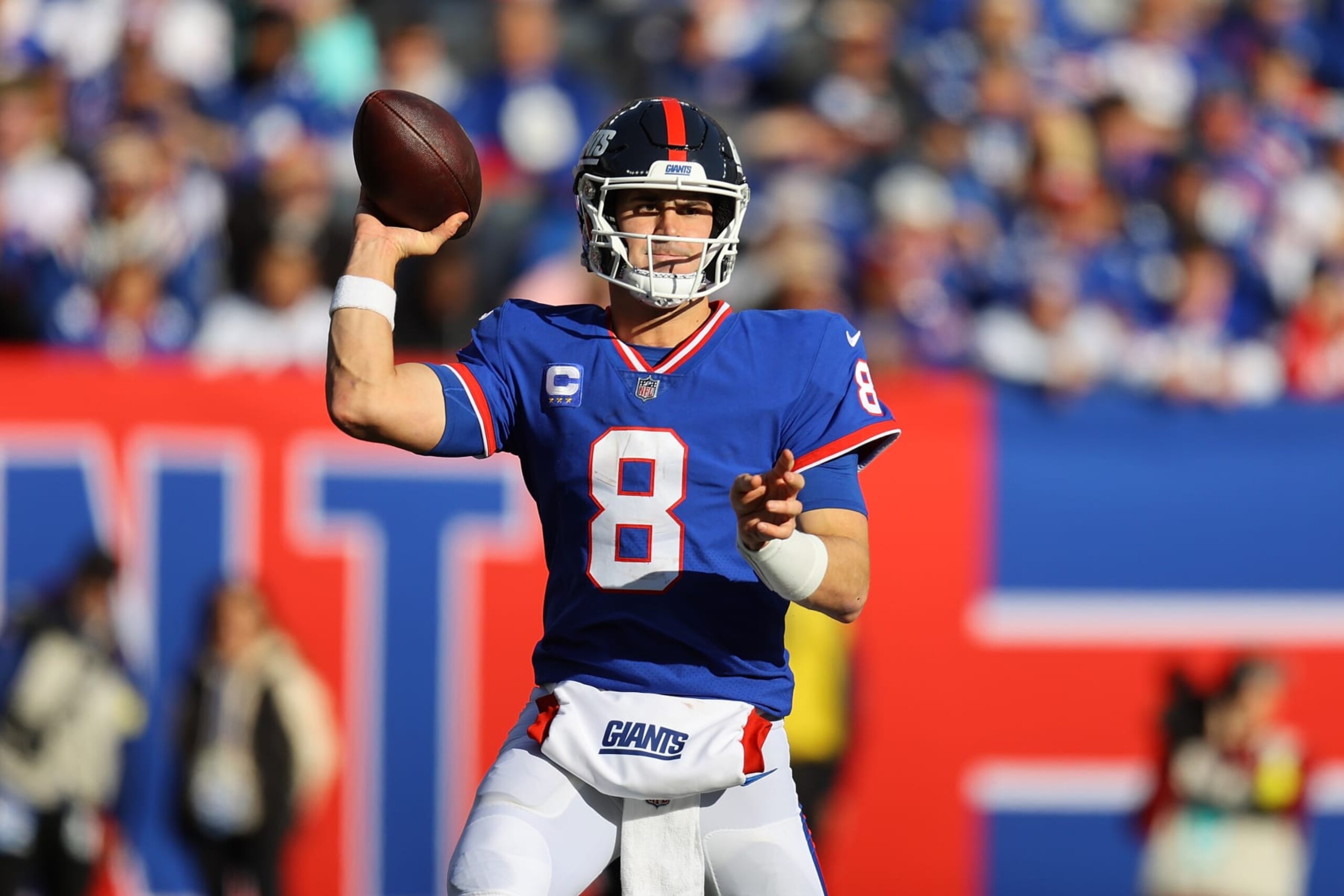 Daniel Jones led the Giants in rushing in a tie against the Commanders. Daniel Jones led the Giants in rushing in a tie against the Commanders.