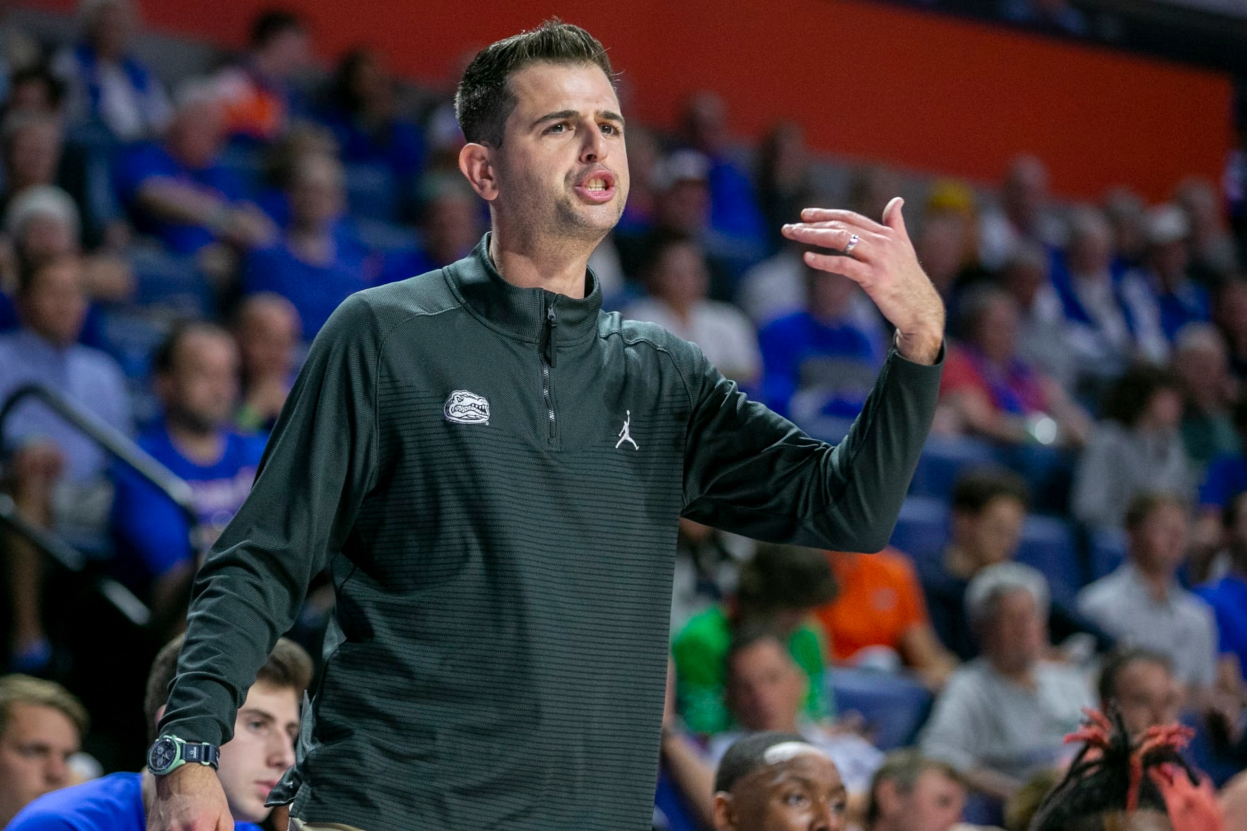 Florida head coach Todd Golden during the first half of an NCAA college basketball game Wednesday, Dec. 7, 2022, in Gainesville, Fla. (AP Photo/Alan Youngblood)