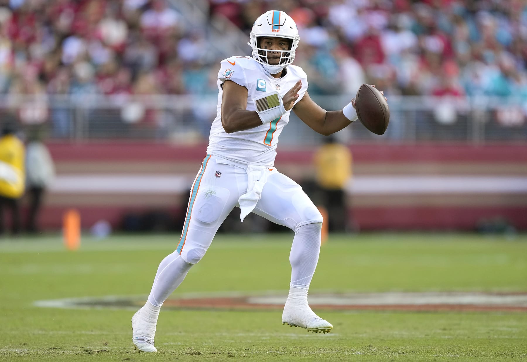 SANTA CLARA, CALIFORNIA - DECEMBER 04: Tua Tagovailoa #1 of the Miami Dolphins throws a pass against the San Francisco 49ers during the second quarter of an NFL football game at Levi's Stadium on December 04, 2022 in Santa Clara, California. (Photo by Thearon W. Henderson/Getty Images)