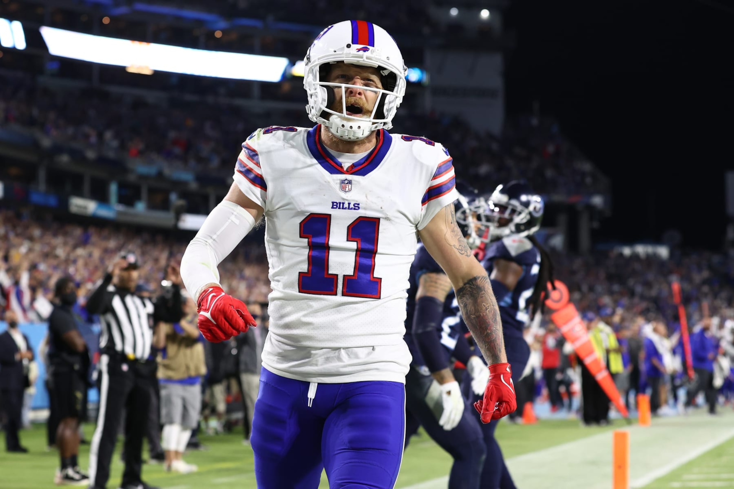NASHVILLE, TENNESSEE - OCTOBER 18: Wide receiver Cole Beasley #11 of the Buffalo Bills celebrates his touchdown against the Tennessee Titans during the second quarter at Nissan Stadium on October 18, 2021 in Nashville, Tennessee. (Photo by Andy Lyons/Getty Images)