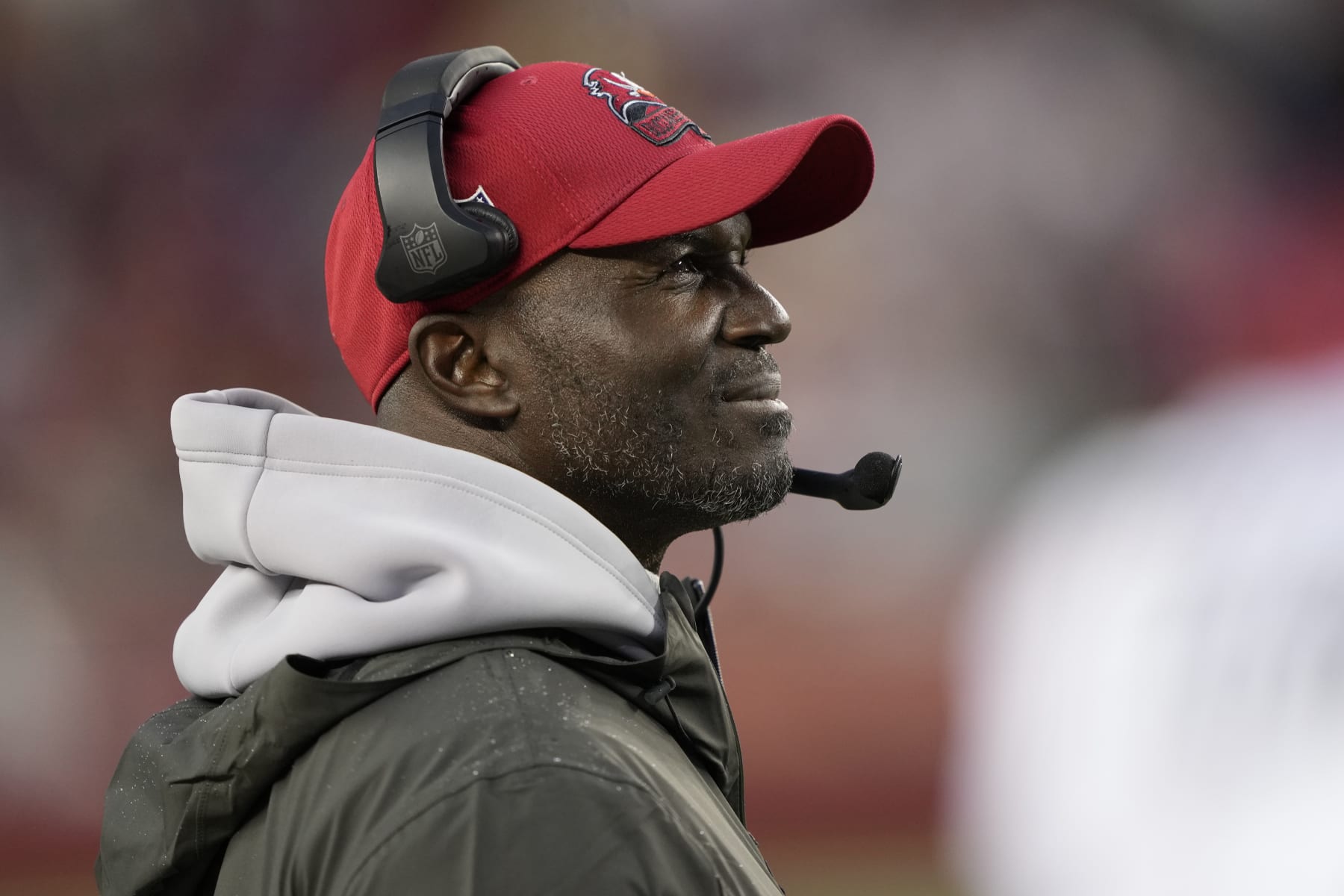 SANTA CLARA, CALIFORNIA - DECEMBER 11: Head coach Todd Bowles of the Tampa Bay Buccaneers looks on during the second half against the San Francisco 49ers at Levi's Stadium on December 11, 2022 in Santa Clara, California. (Photo by Thearon W. Henderson/Getty Images)