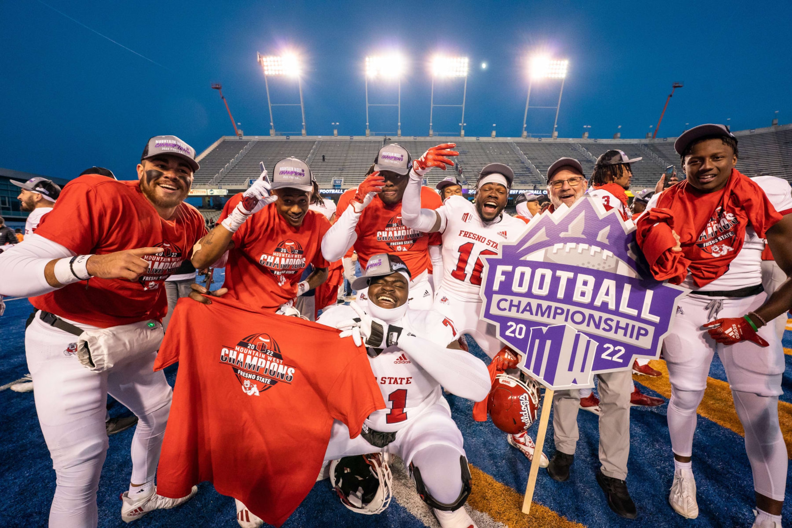 BOISE, ID - DECEMBER 03: Fresno State Bulldogs pose for photos after winning the Mountain West Championship during a college football game between the Fresno State Bulldogs and the Boise State Broncos on December 3, 2022, at Albertsons Stadium in Boise, ID. (Photo by Tyler Ingham/Icon Sportswire via Getty Images)