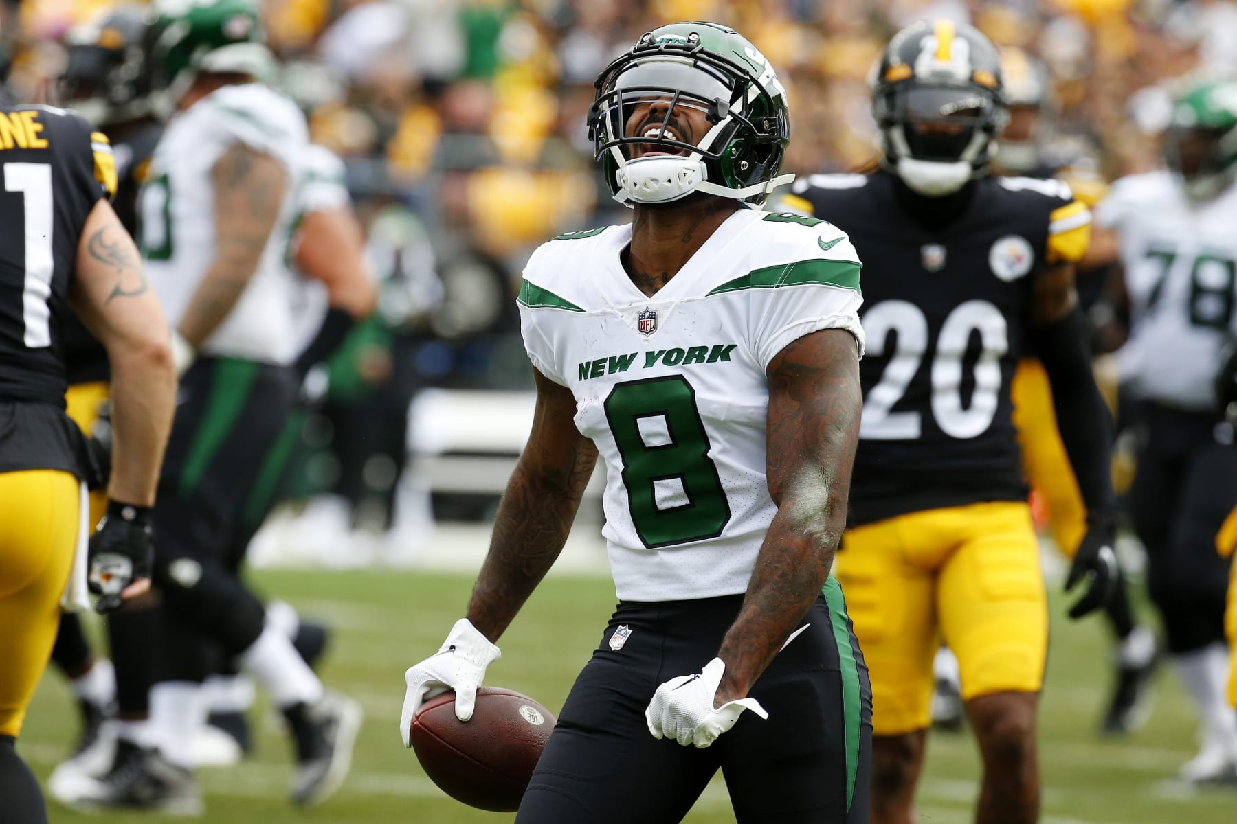 Jets WR Elijah Moore