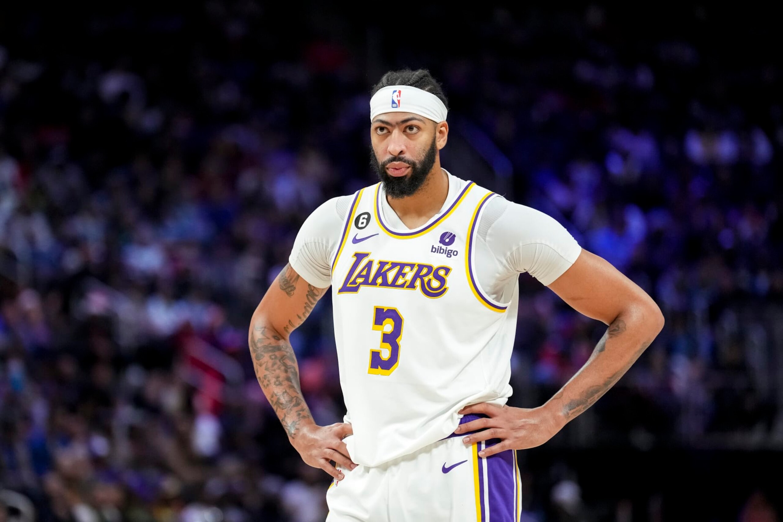 DETROIT, MICHIGAN - DECEMBER 11: Anthony Davis #3 of the Los Angeles Lakers looks on against the Detroit Pistons at Little Caesars Arena on December 11, 2022 in Detroit, Michigan. NOTE TO USER: User expressly acknowledges and agrees that, by downloading and or using this photograph, User is consenting to the terms and conditions of the Getty Images License Agreement. (Photo by Nic Antaya/Getty Images)