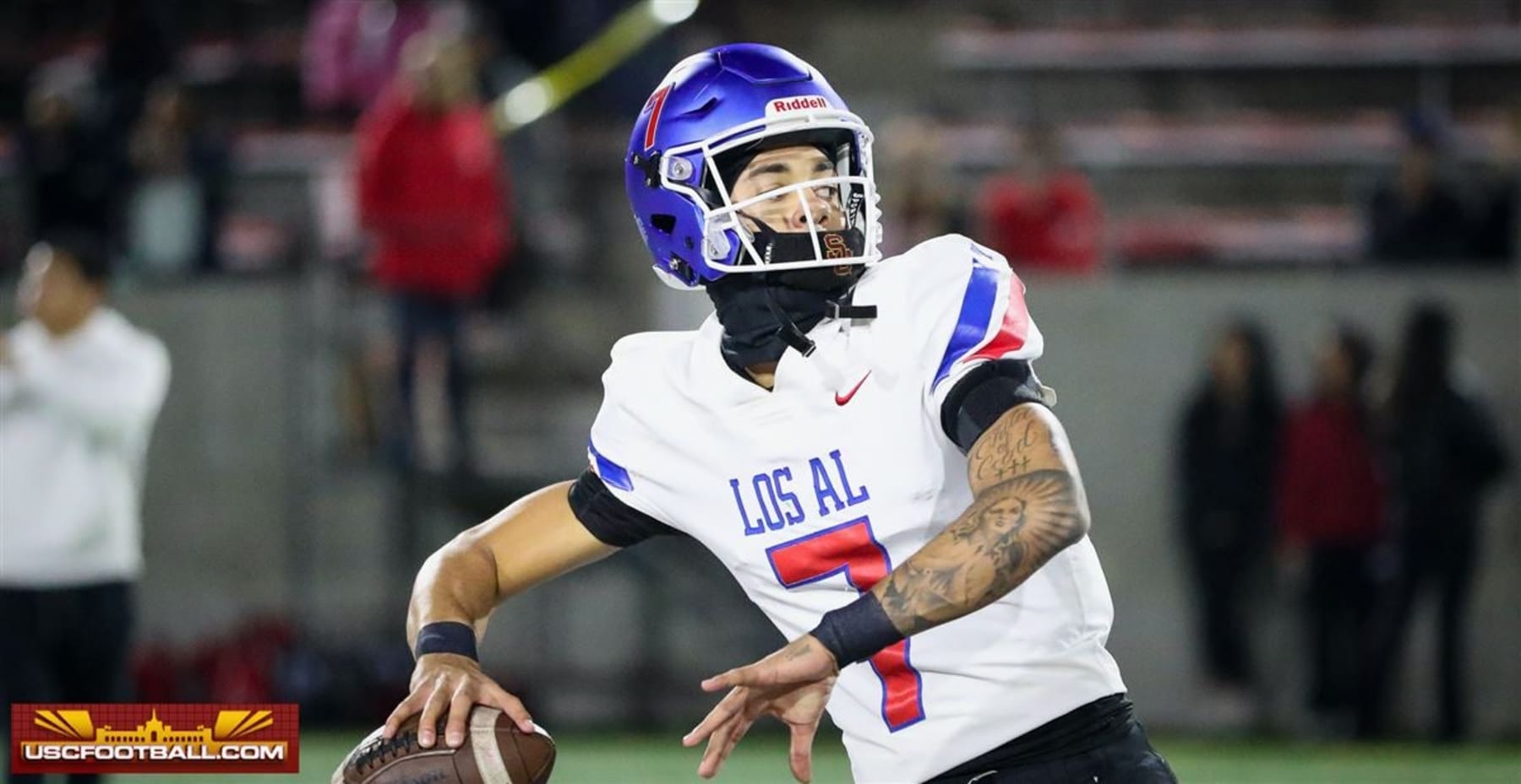 USC quarterback Malachi Nelson