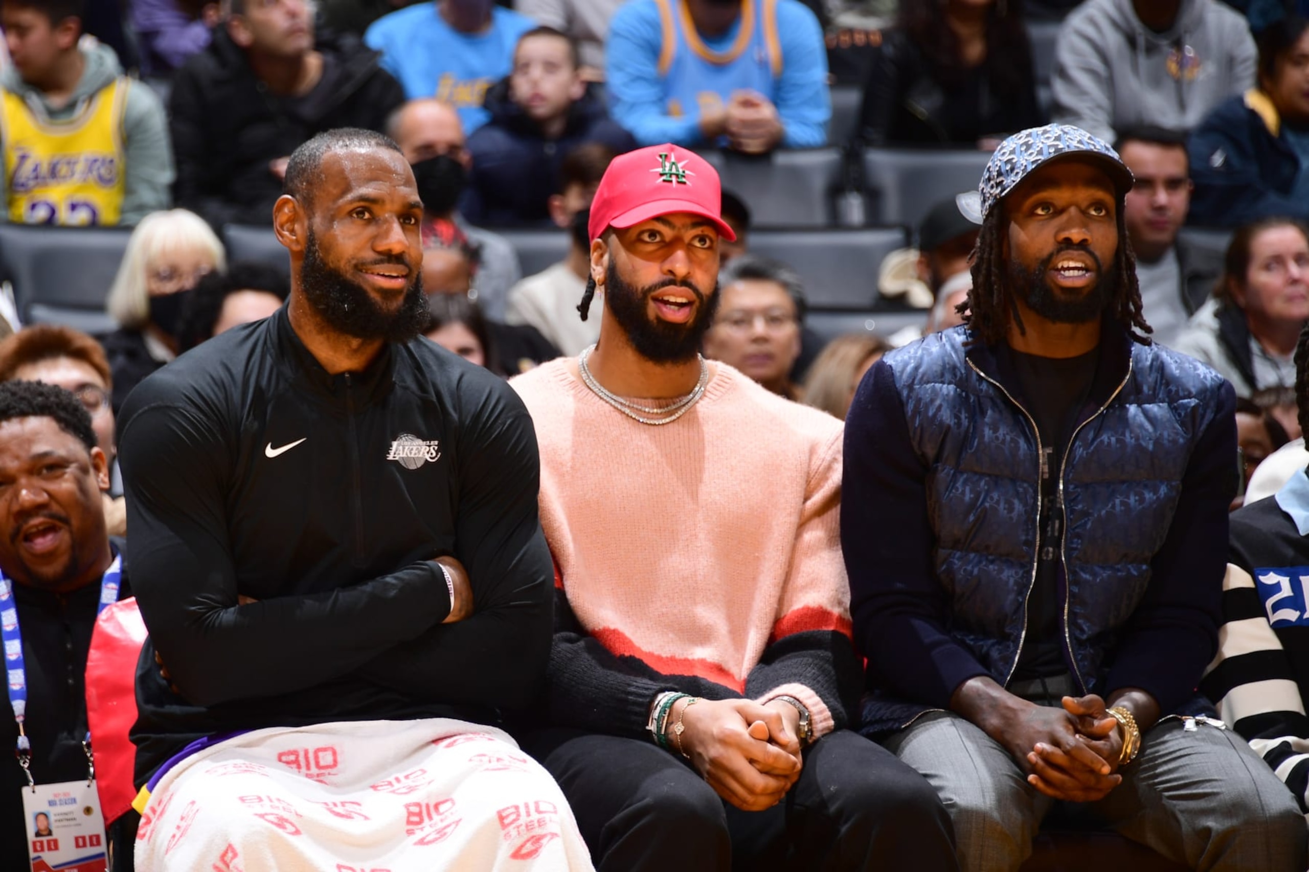 LOS ANGELES, CA - DECEMBER 18: LeBron James #6 of the Los Angeles Lakers, Anthony Davis #3, and Patrick Beverly #21 look on during the game against the Washington Wizards on December 18, 2022 at Crypto.Com Arena in Los Angeles, California. NOTE TO USER: User expressly acknowledges and agrees that, by downloading and/or using this Photograph, user is consenting to the terms and conditions of the Getty Images License Agreement. Mandatory Copyright Notice: Copyright 2022 NBAE (Photo by Adam Pantozzi/NBAE via Getty Images)