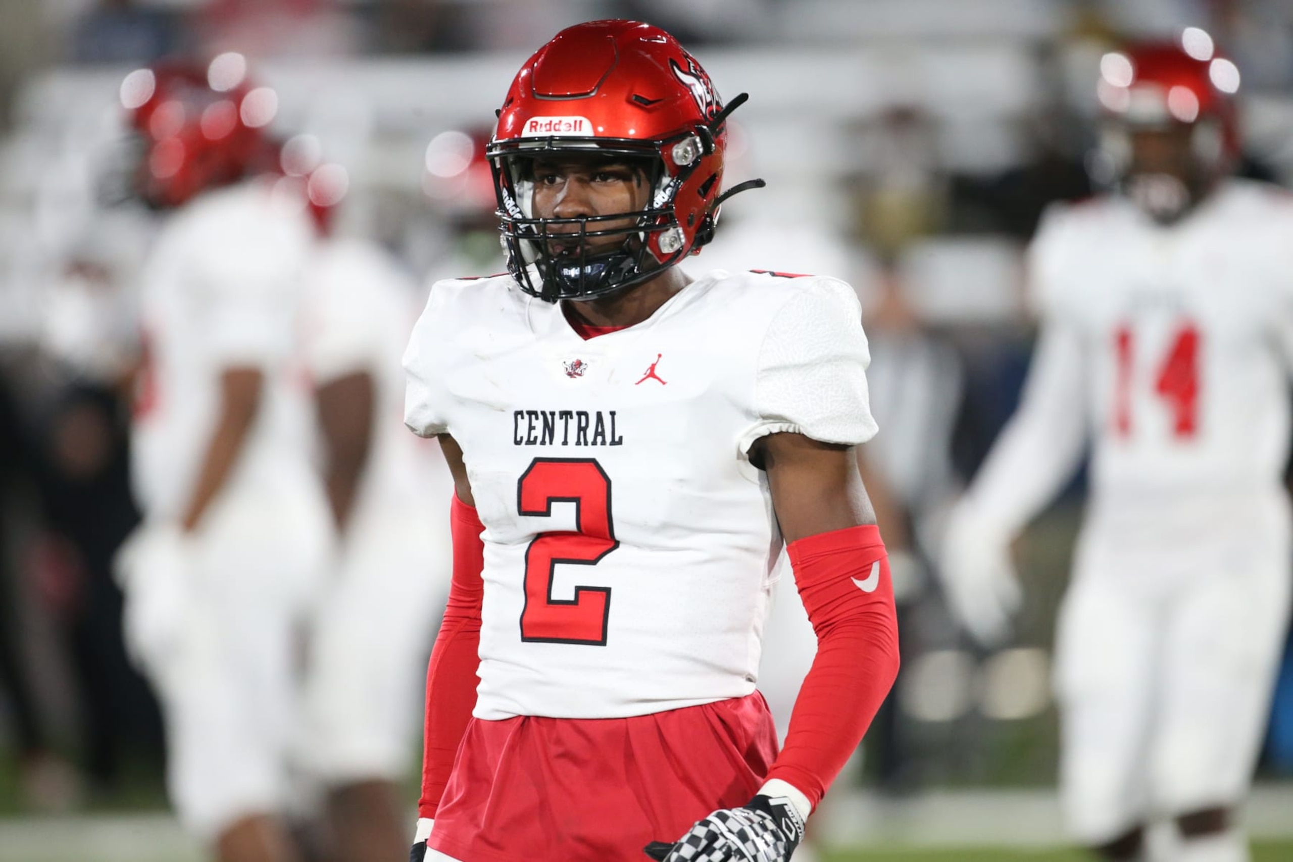 Central (Phenix City) WR Karmello English