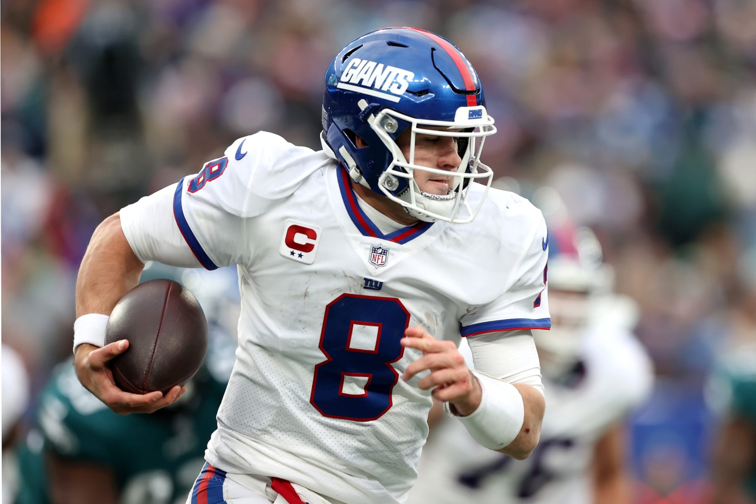A few runs from Daniel Jones and Tyrod Taylor were all the success the Giants had against the Philly defense. 