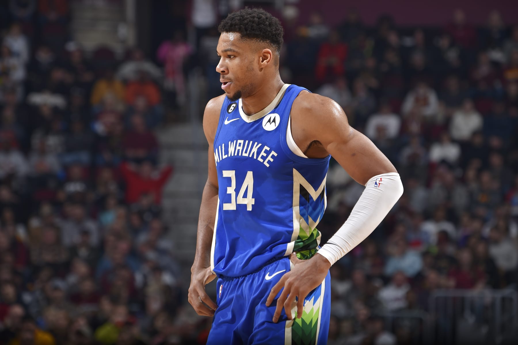 CLEVELAND, OH - DECEMBER 21:  Giannis Antetokounmpo #34 of the Milwaukee Bucks looks on during the game against the Cleveland Cavaliers on December 21, 2022 at Rocket Mortgage FieldHouse in Cleveland, Ohio. NOTE TO USER: User expressly acknowledges and agrees that, by downloading and/or using this Photograph, user is consenting to the terms and conditions of the Getty Images License Agreement. Mandatory Copyright Notice: Copyright 2022 NBAE (Photo by David Liam Kyle/NBAE via Getty Images)