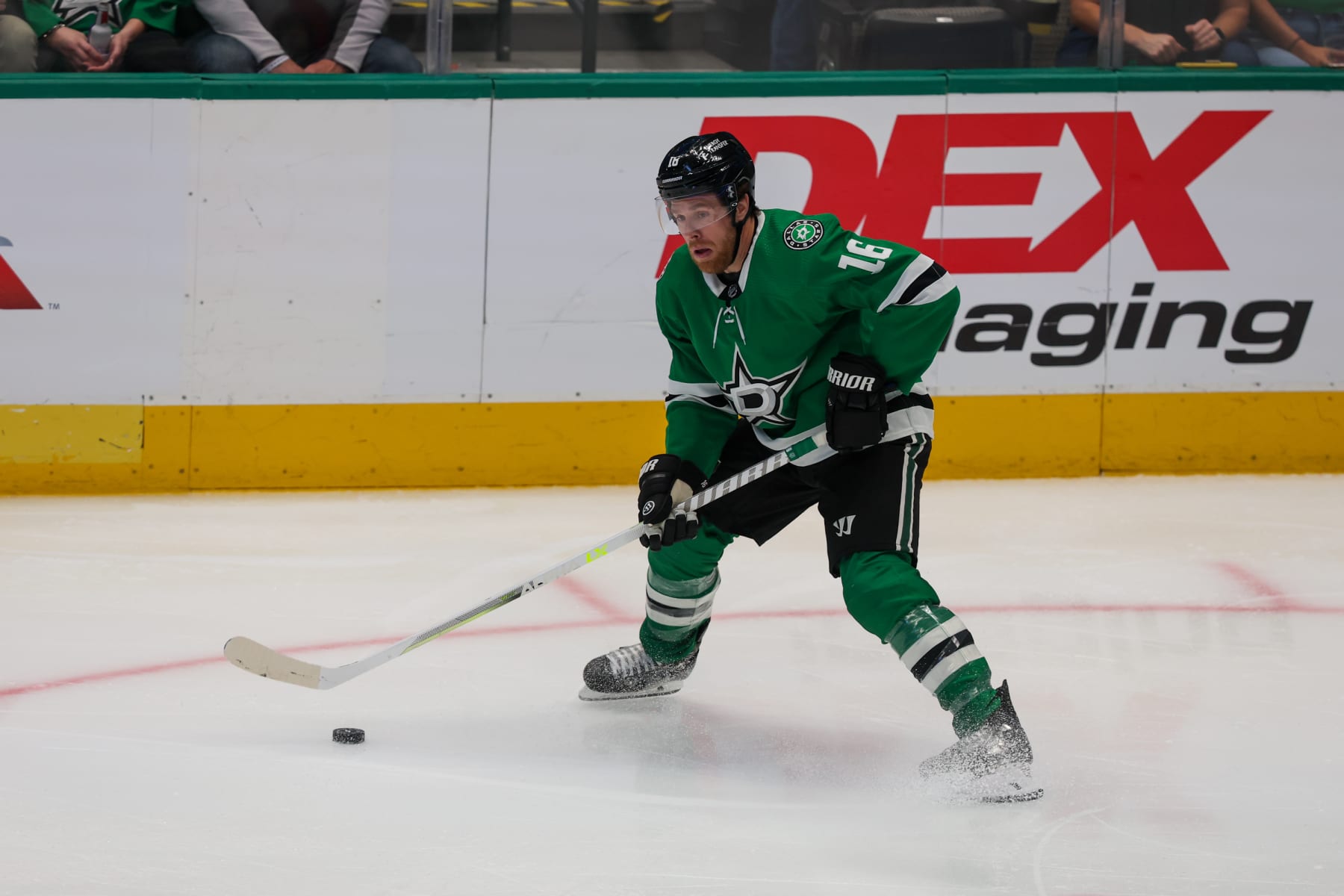 DALLAS, TX - DECEMBER 08: Dallas Stars Right Wing Joe Pavelski (16) passes the puck during the game between Ottawa Senators and Dallas Stars on December 8, 2022 at American Airlines Center in Dallas, TX. (Photo by George Walker/Icon Sportswire via Getty Images)