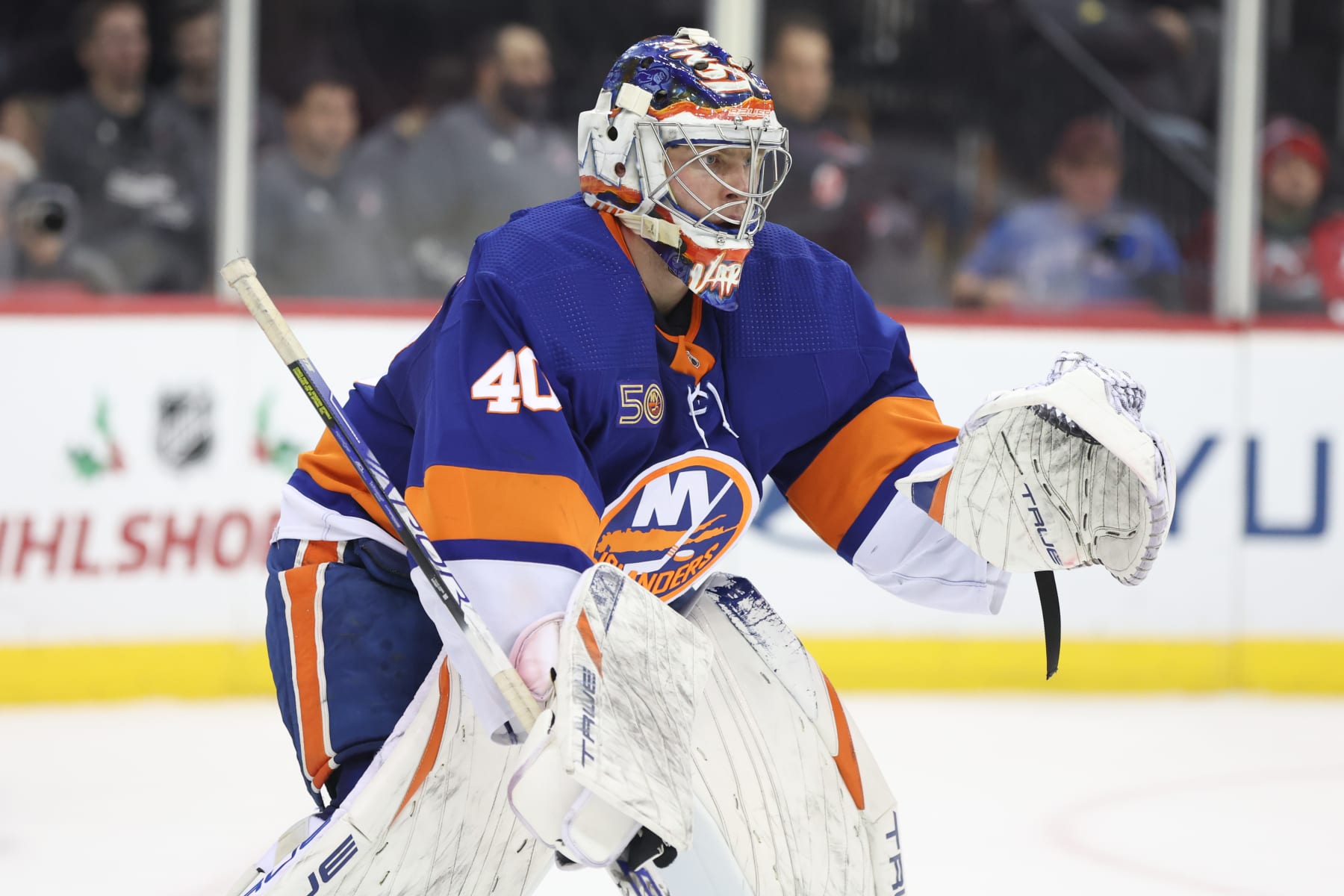 NEWARK, NJ - DECEMBER 09: New York Islanders goaltender Semyon Varlamov (40) defends the net during the National Hockey League game between the New York Islanders and the New Jersey Devils on December 9, 2022 at Prudential Center in Newark, NJ. (Photo by Andrew Mordzynski/Icon Sportswire via Getty Images)