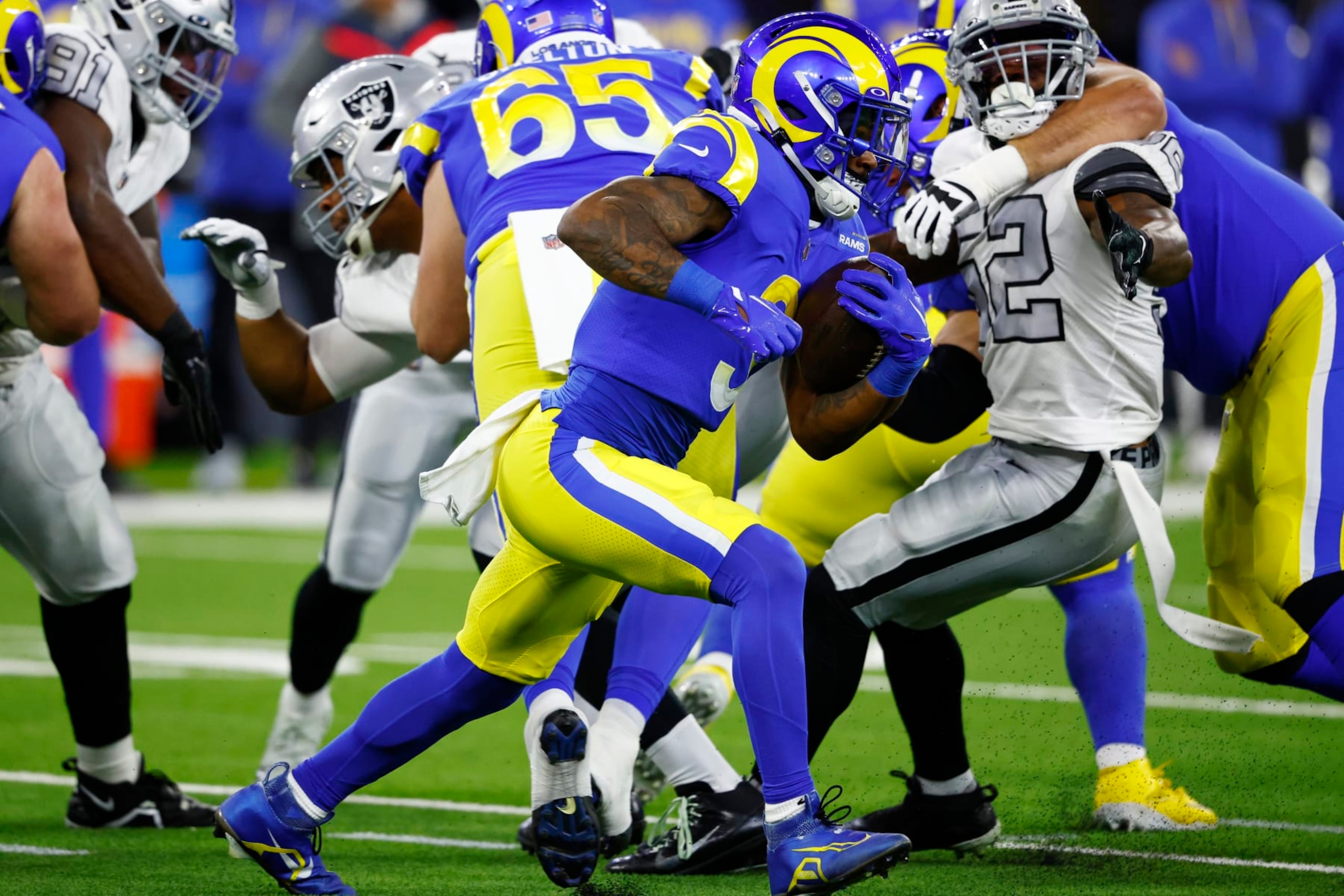 INGLEWOOD, CALIFORNIA - DECEMBER 08: Cam Akers #3 of the Los Angeles Rams carries the ball against the Las Vegas Raiders during the first quarter at SoFi Stadium on December 08, 2022 in Inglewood, California. (Photo by Ronald Martinez/Getty Images)